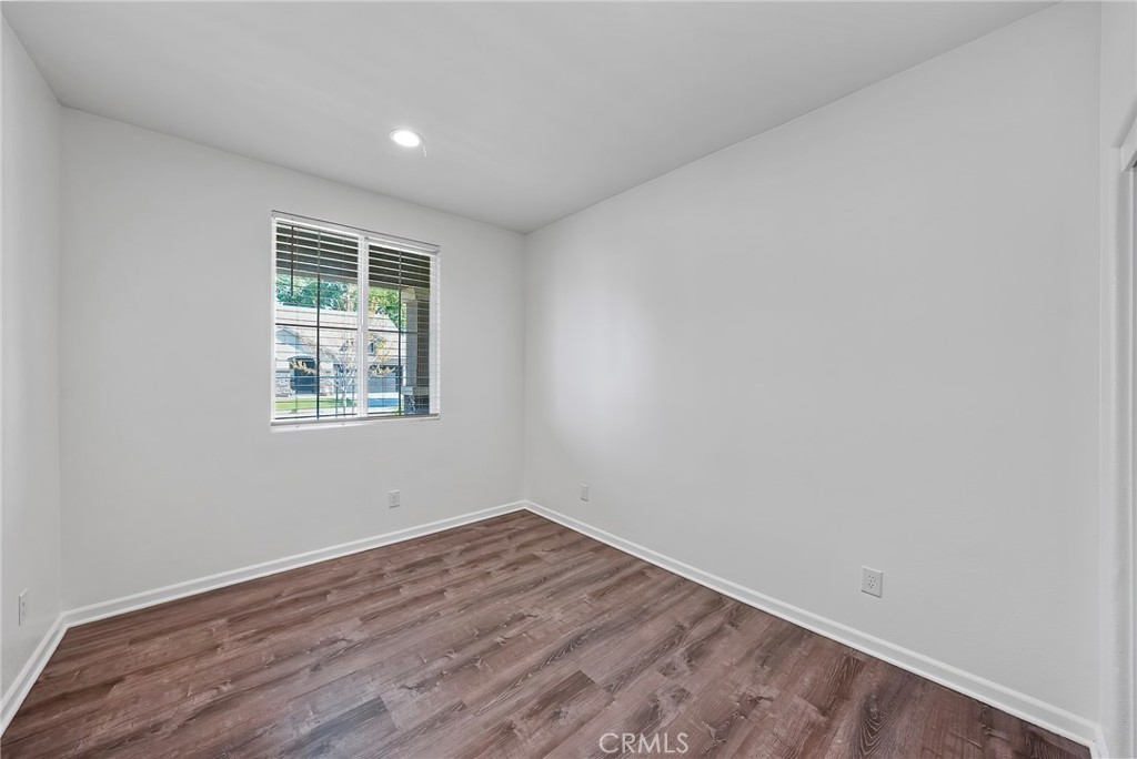 4333 W Lark Avenue