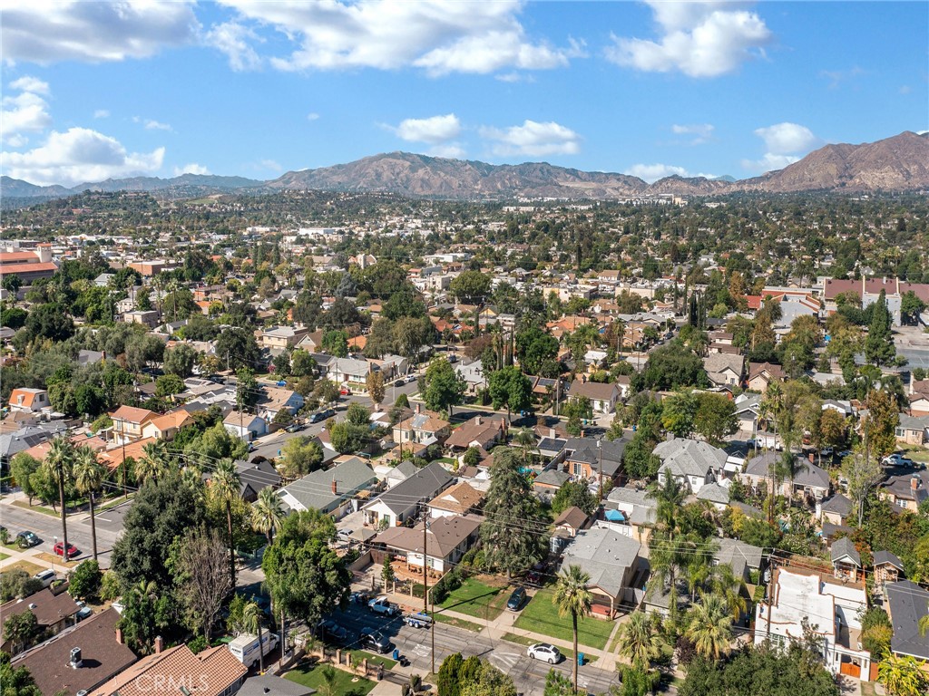 523 Griswold