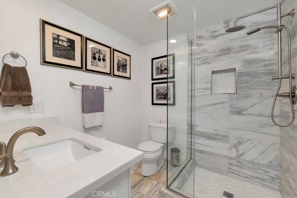 23832 Del Cerro Circle