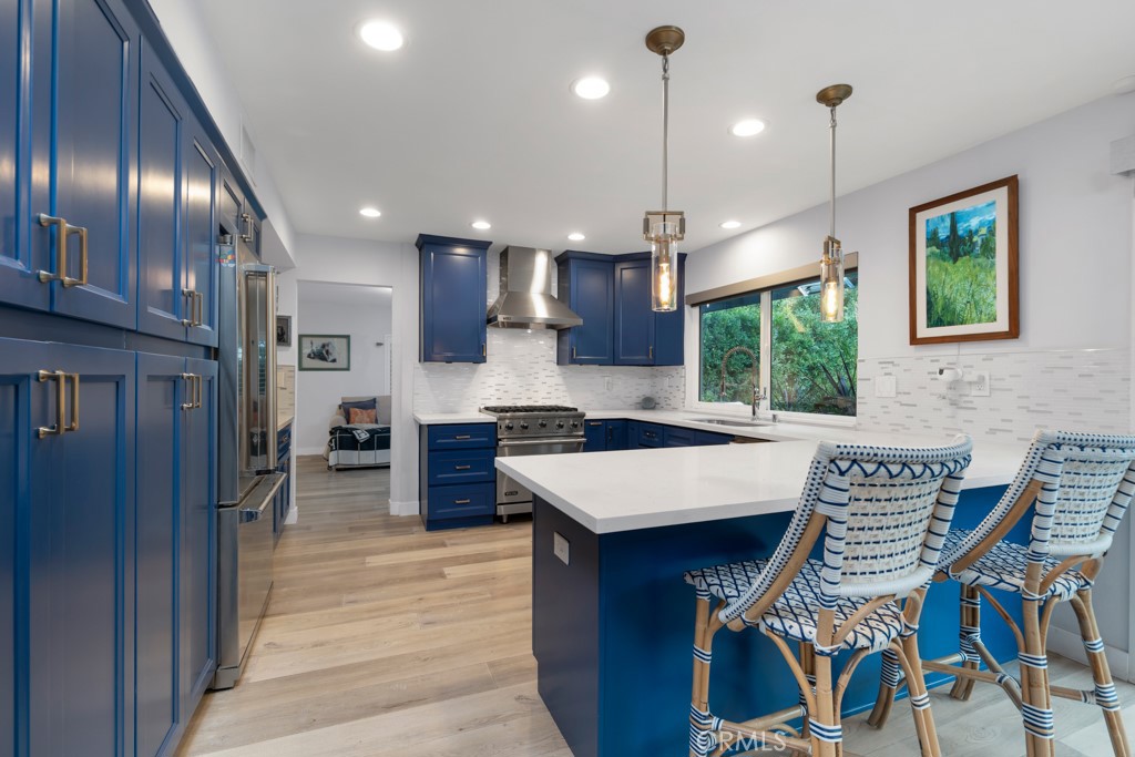 23832 Del Cerro Circle