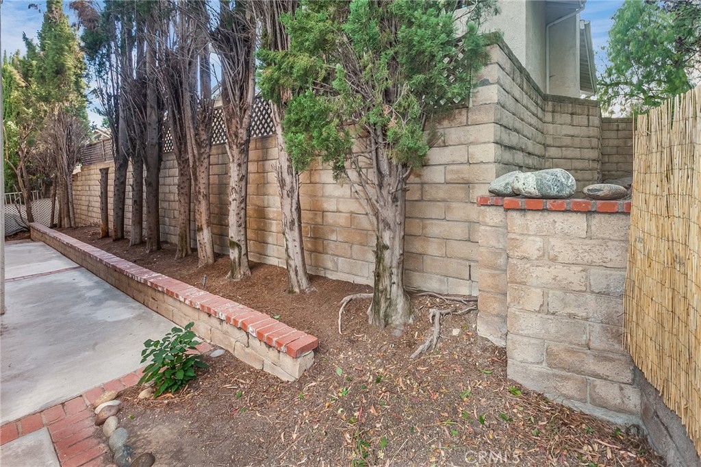 7221 Bouquet Drive