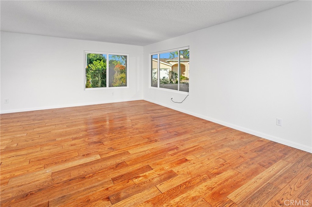 23633 Del Cerro Circle