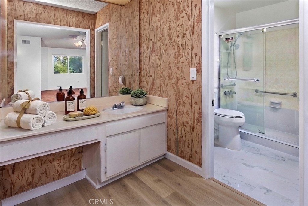 23633 Del Cerro Circle