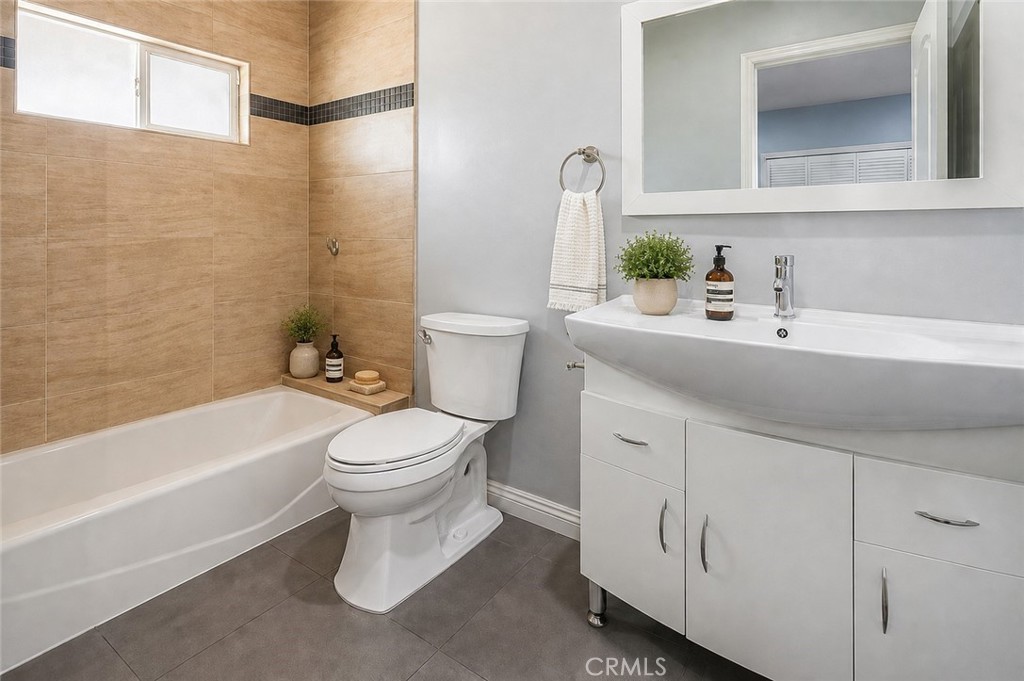 6917 Tyrone Avenue