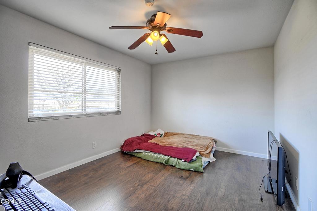 2042 Avenida Placida 2