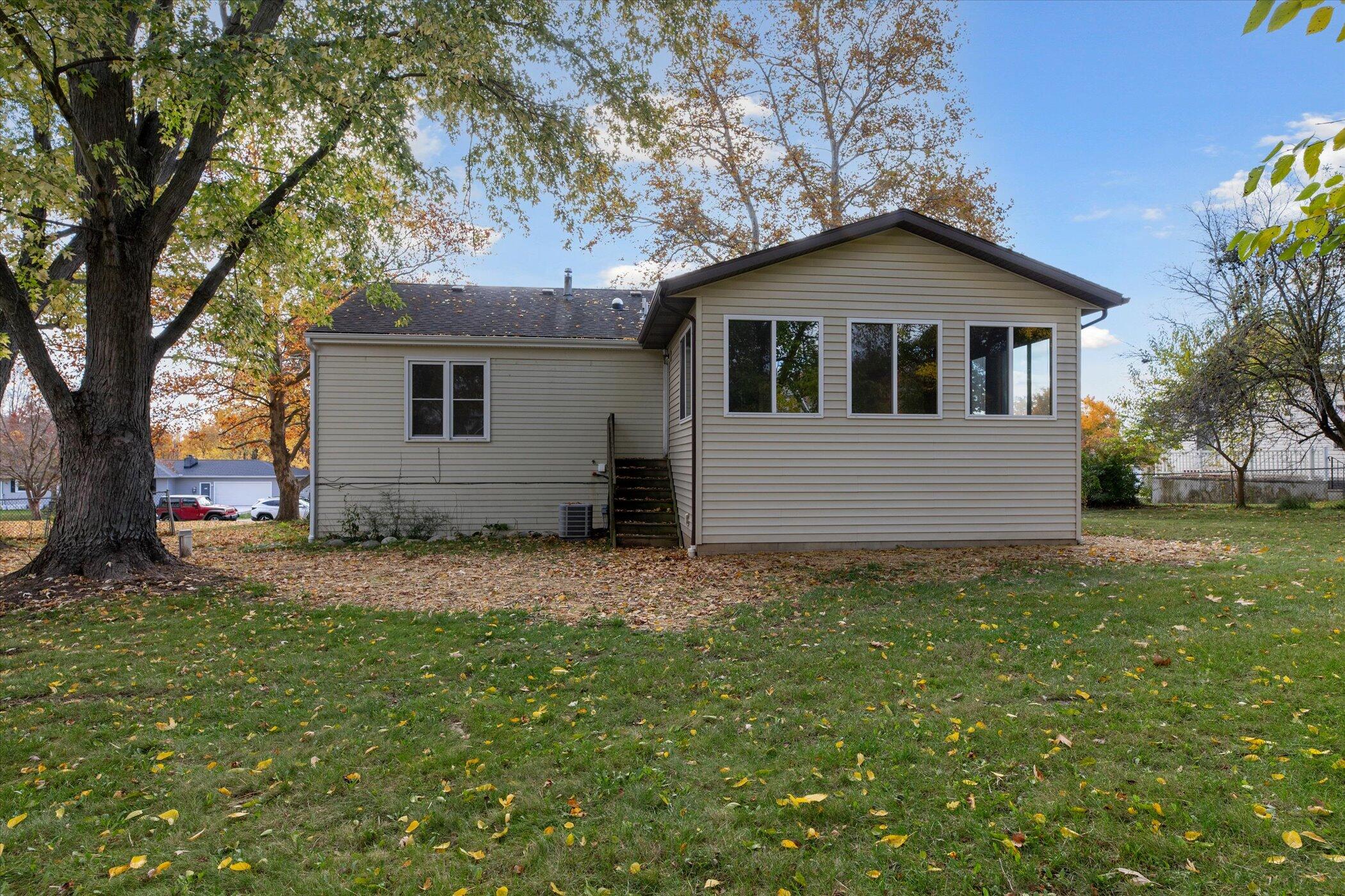 1135 Autumn Drive