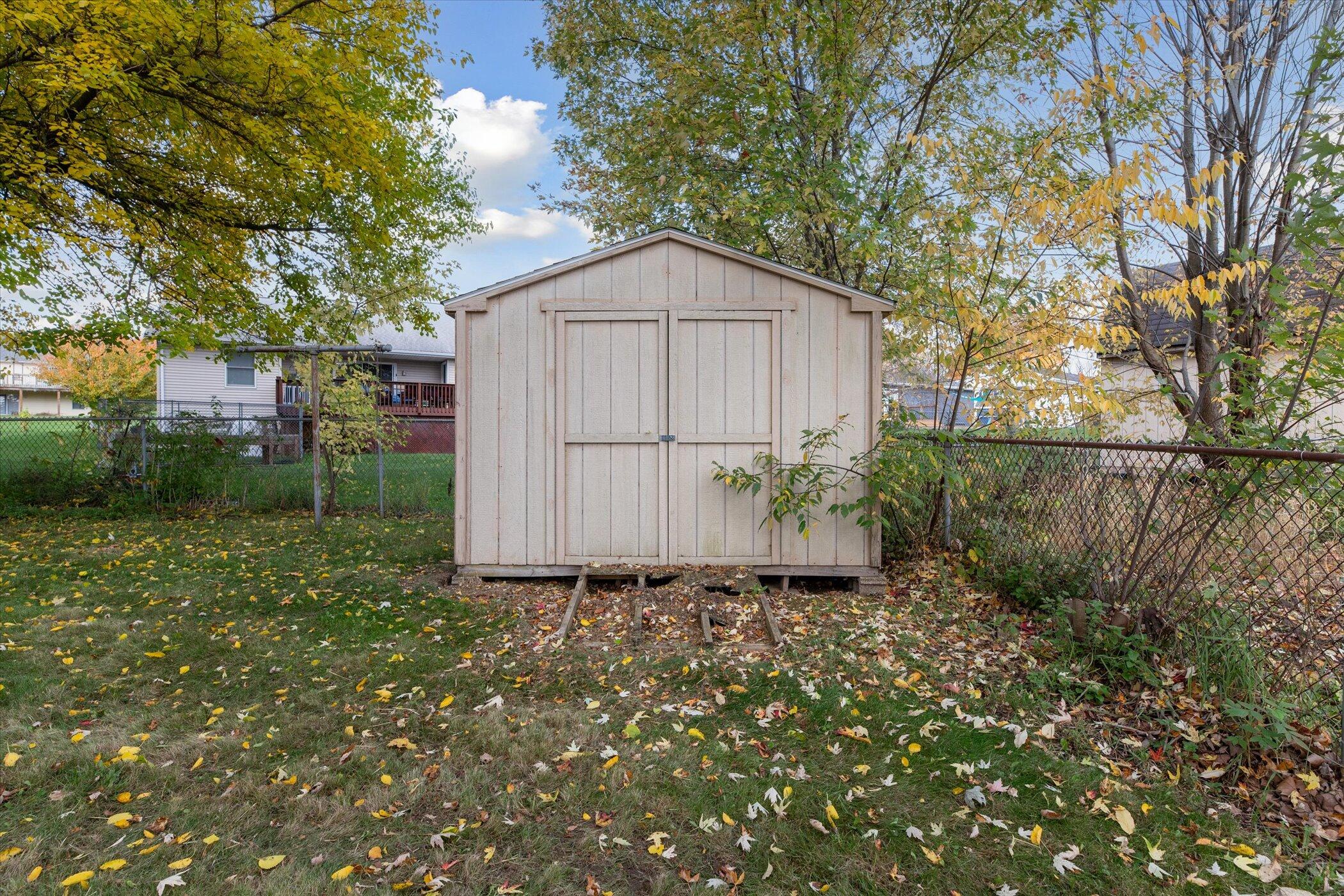 1135 Autumn Drive