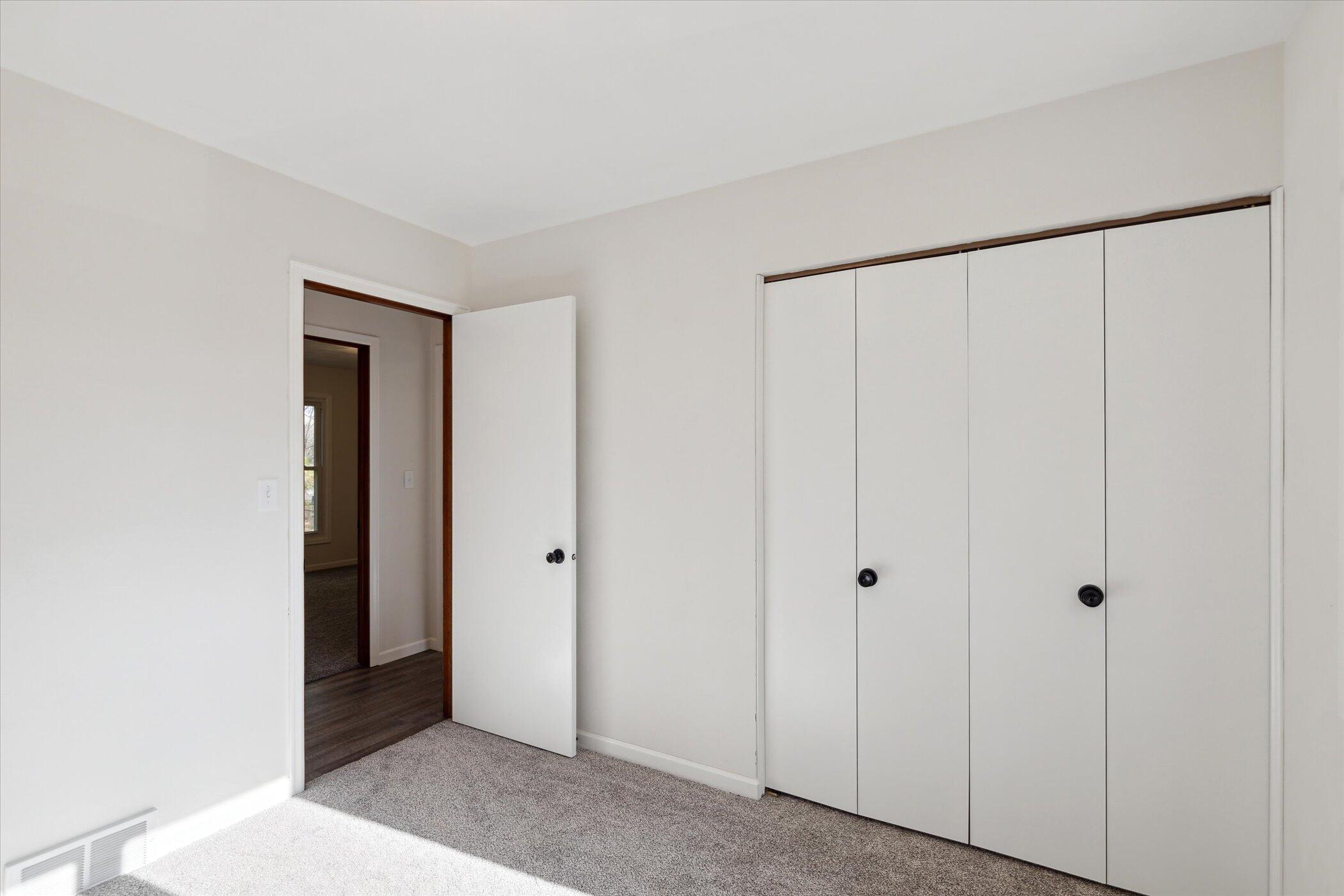 1135 Autumn Drive