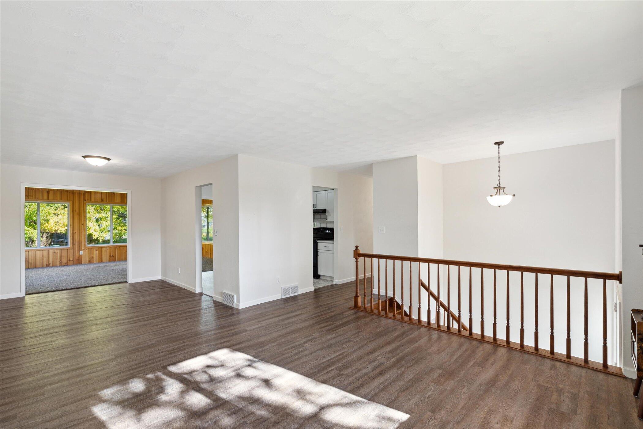 1135 Autumn Drive