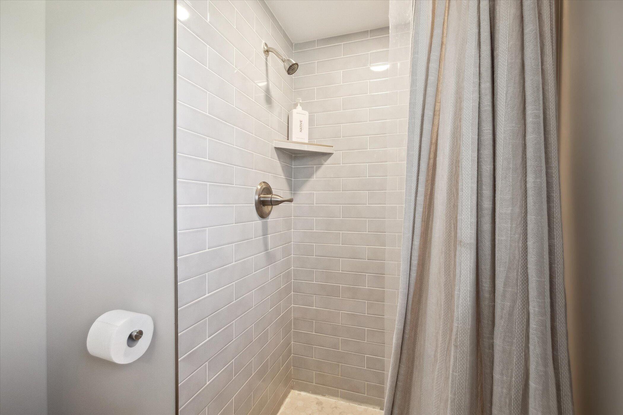 49772 Jefferson Avenue