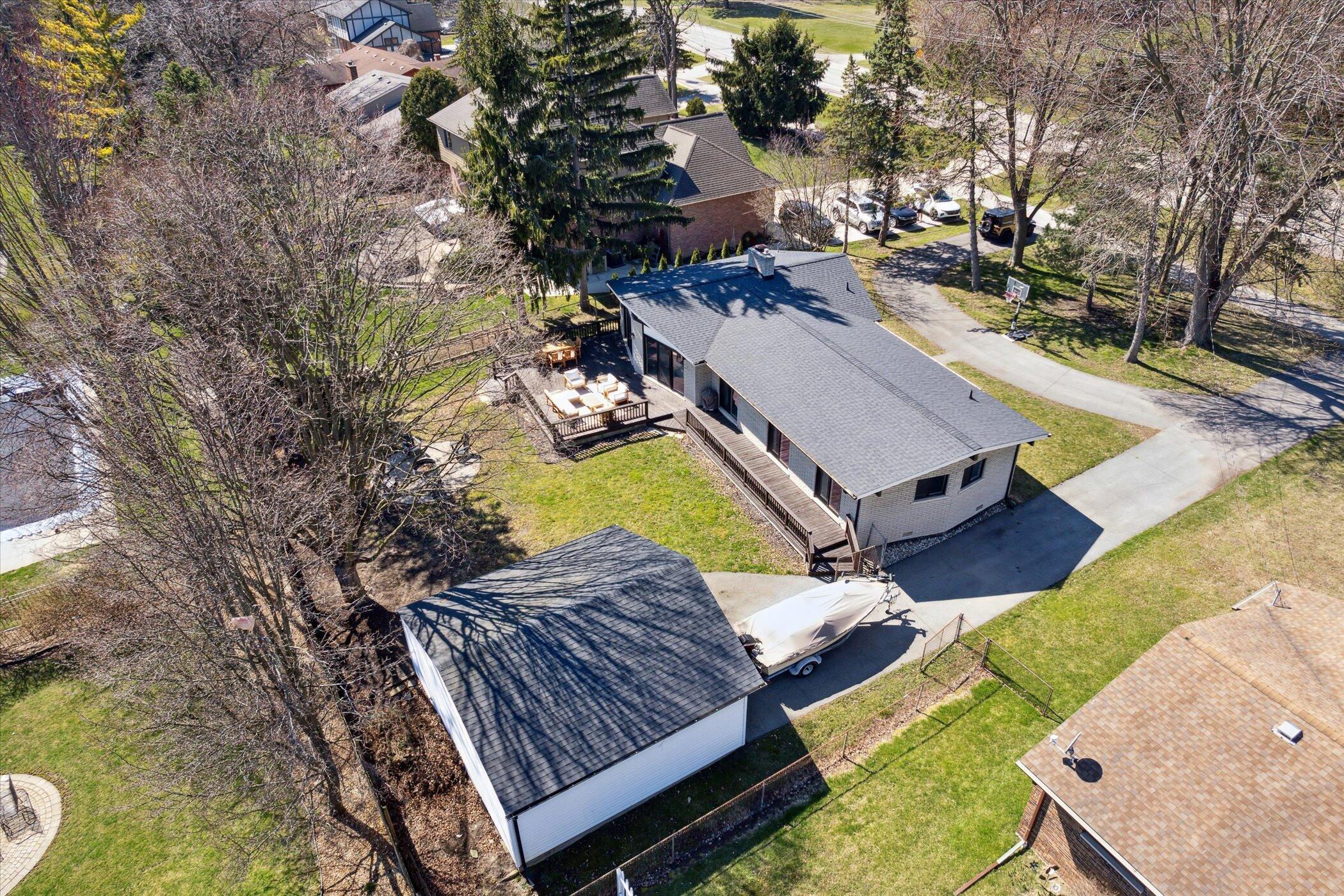 49772 Jefferson Avenue