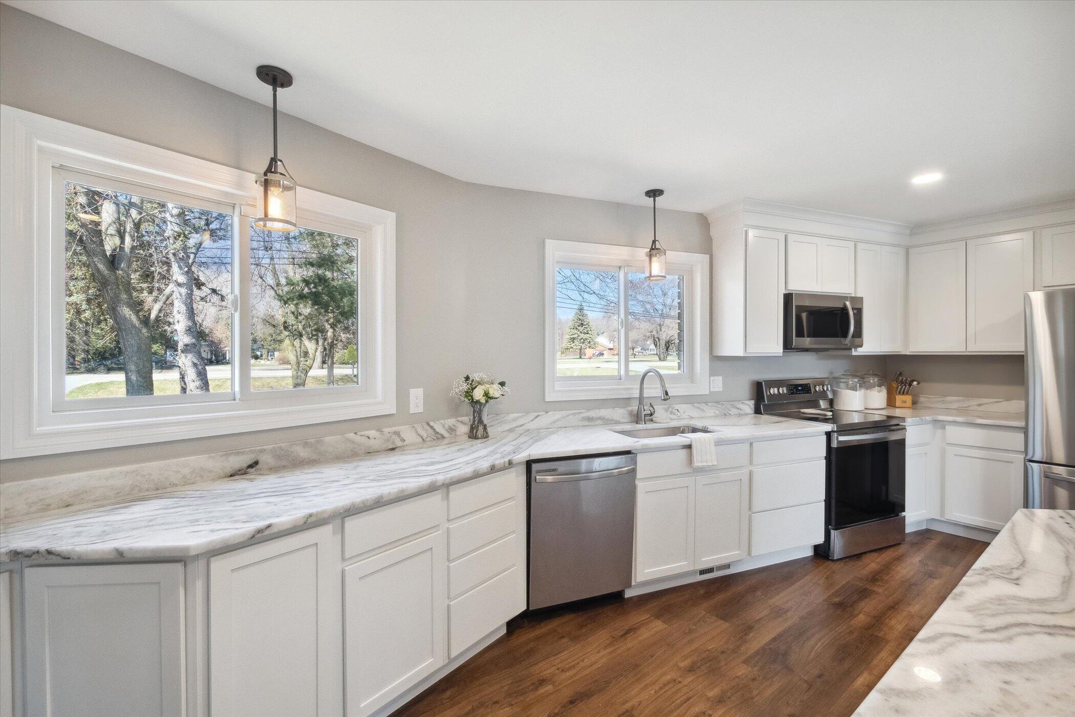 49772 Jefferson Avenue