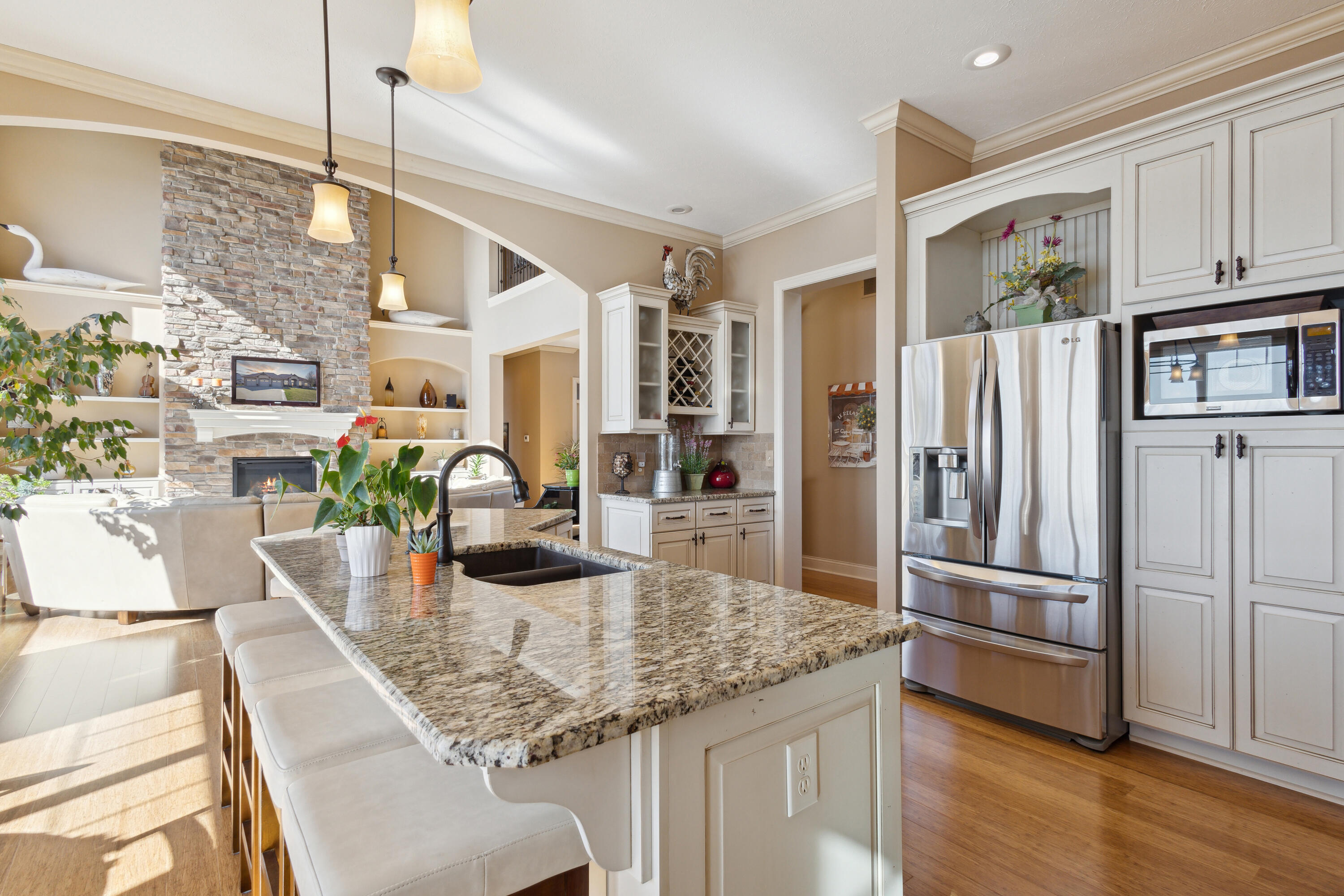 25341 Island View Lane