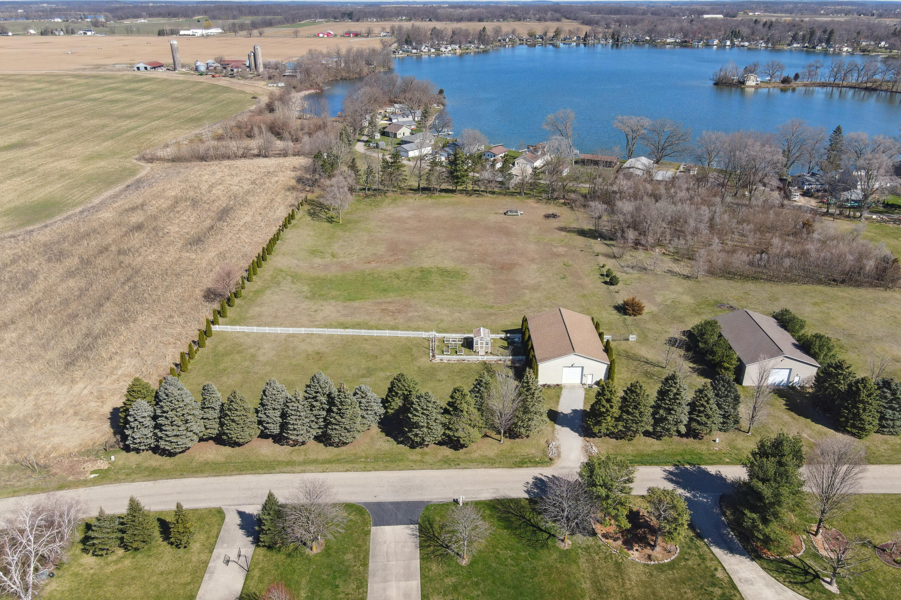 25341 Island View Lane