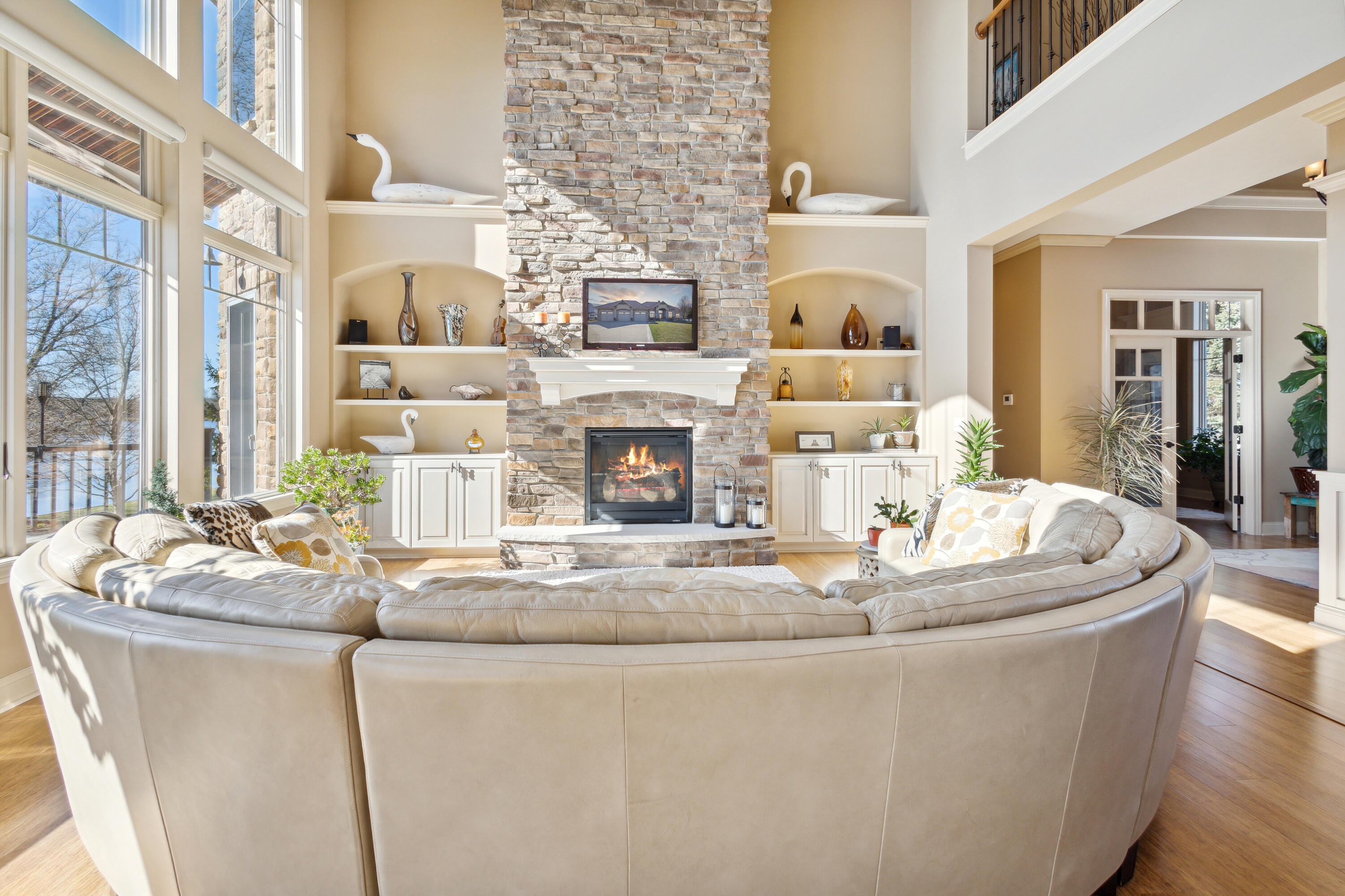 25341 Island View Lane