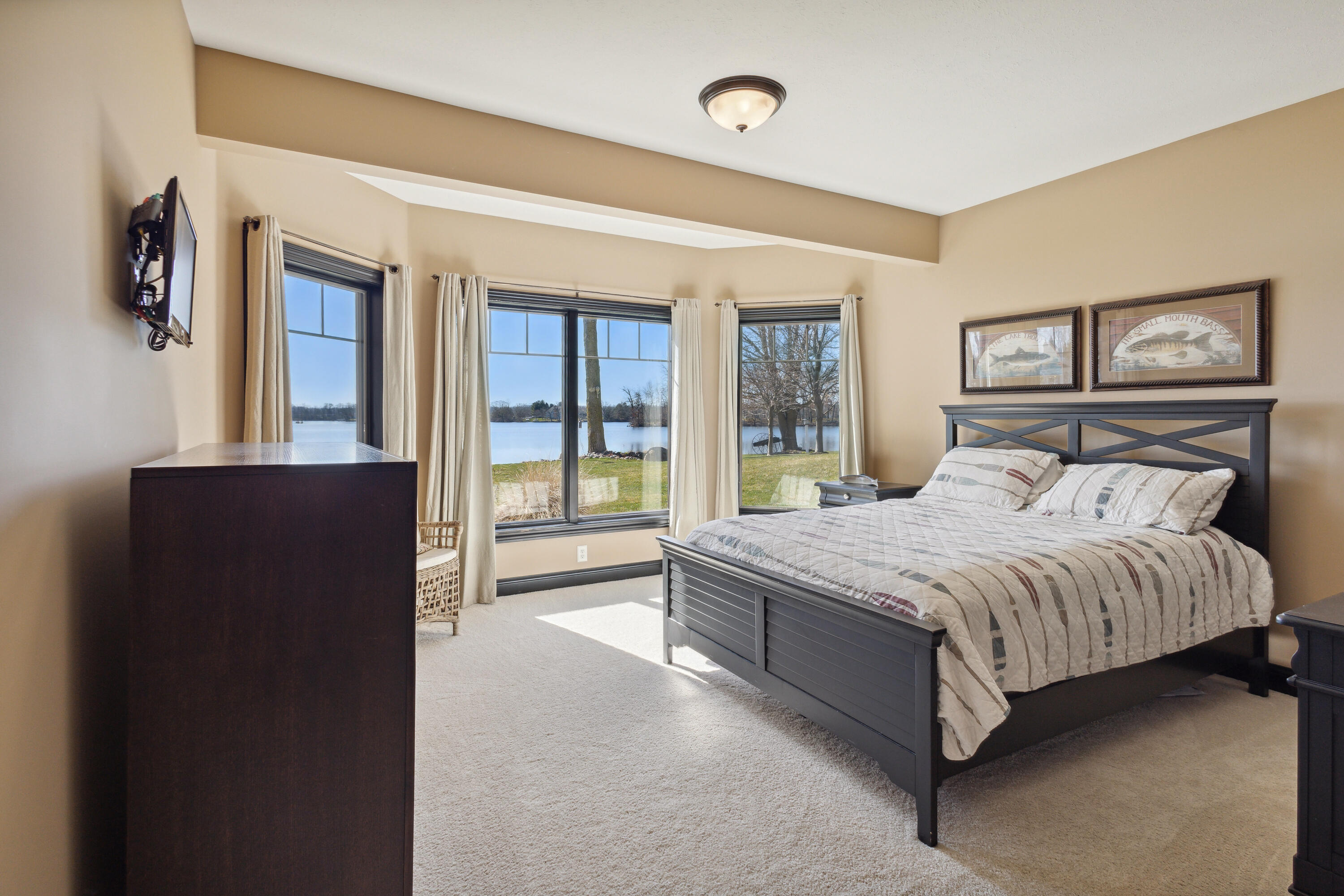 25341 Island View Lane