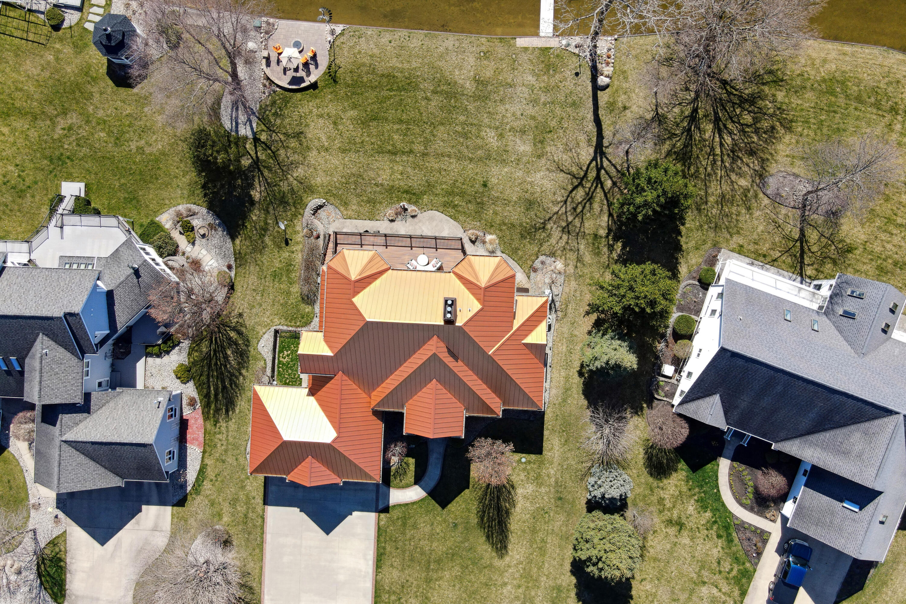 25341 Island View Lane