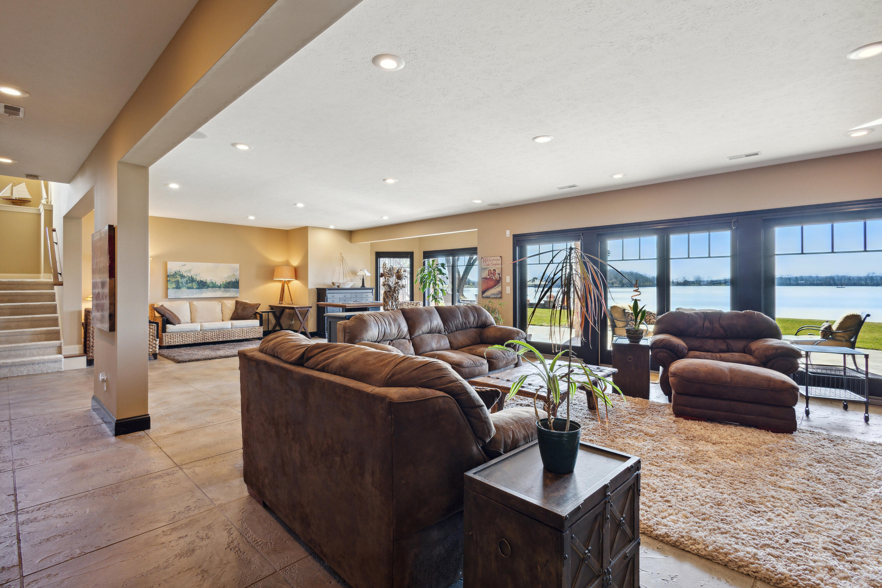 25341 Island View Lane