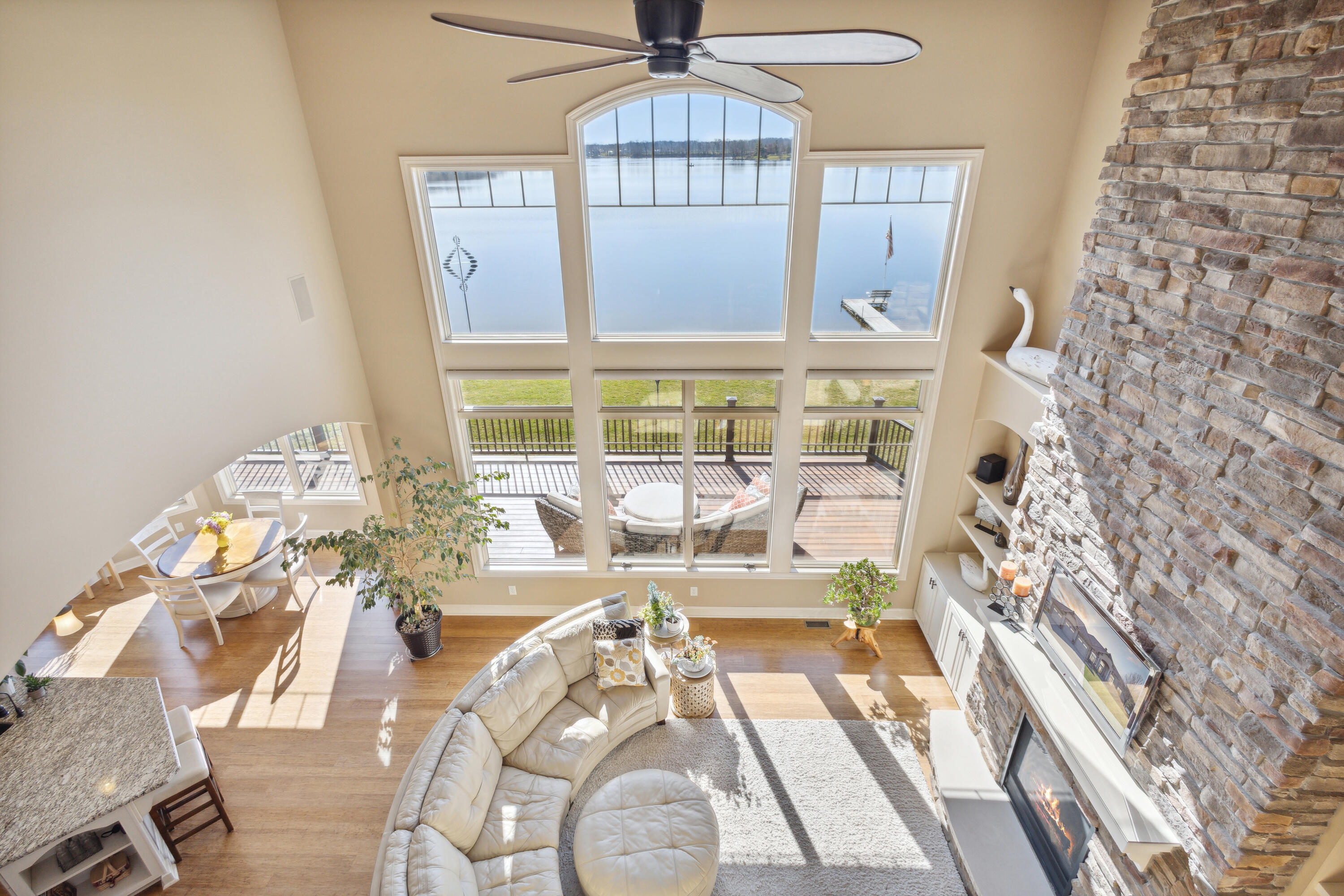 25341 Island View Lane