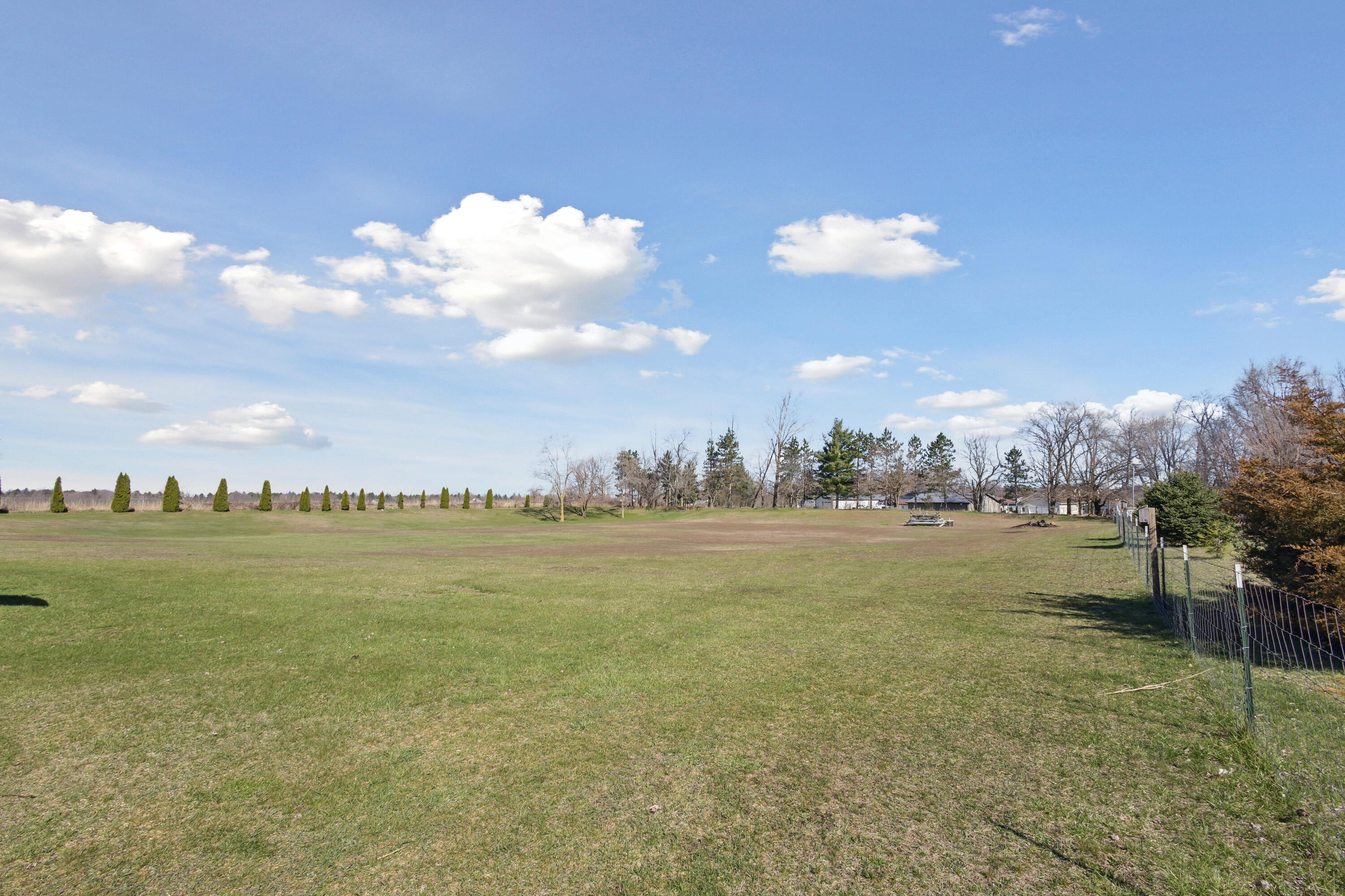 25341 Island View Lane