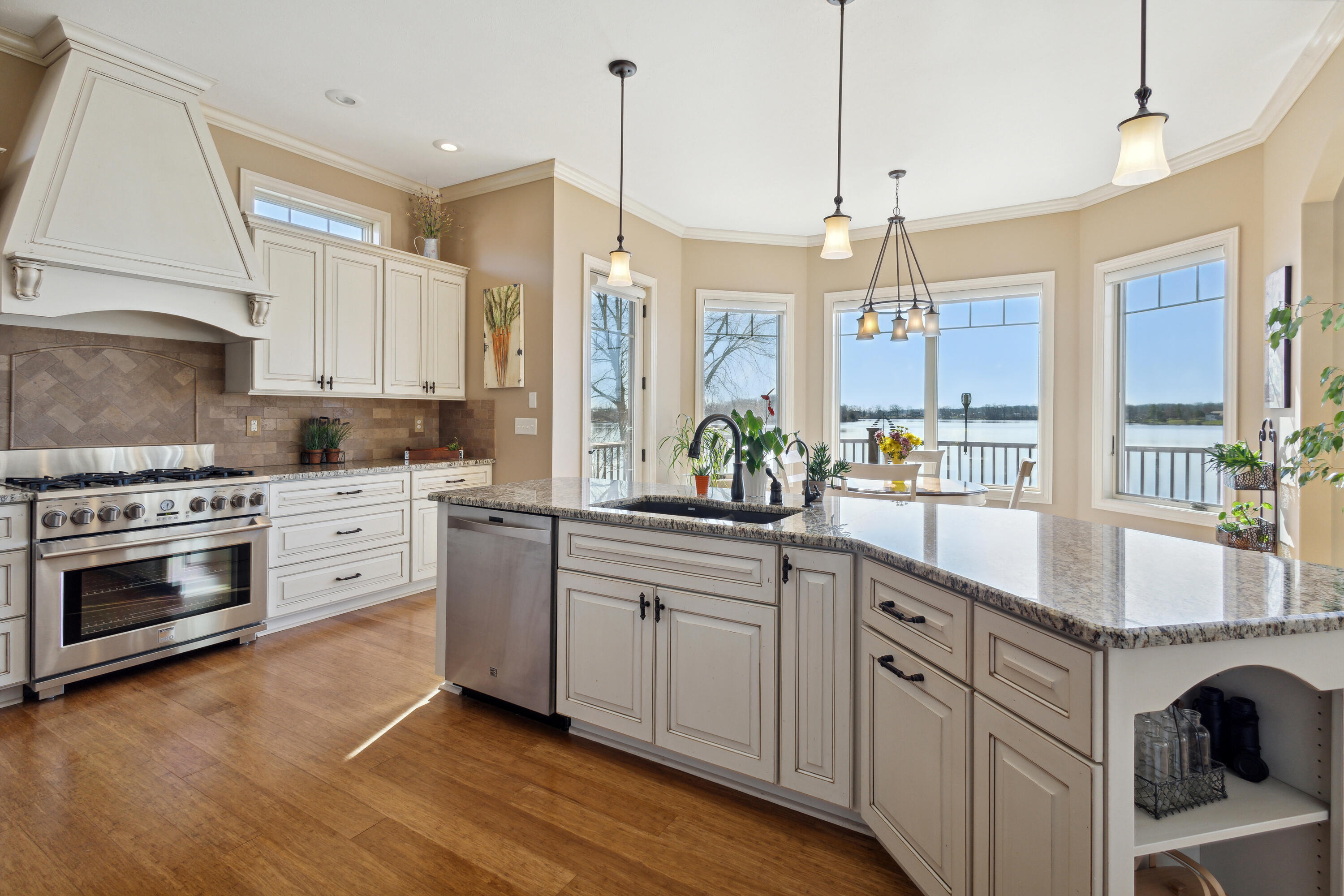 25341 Island View Lane