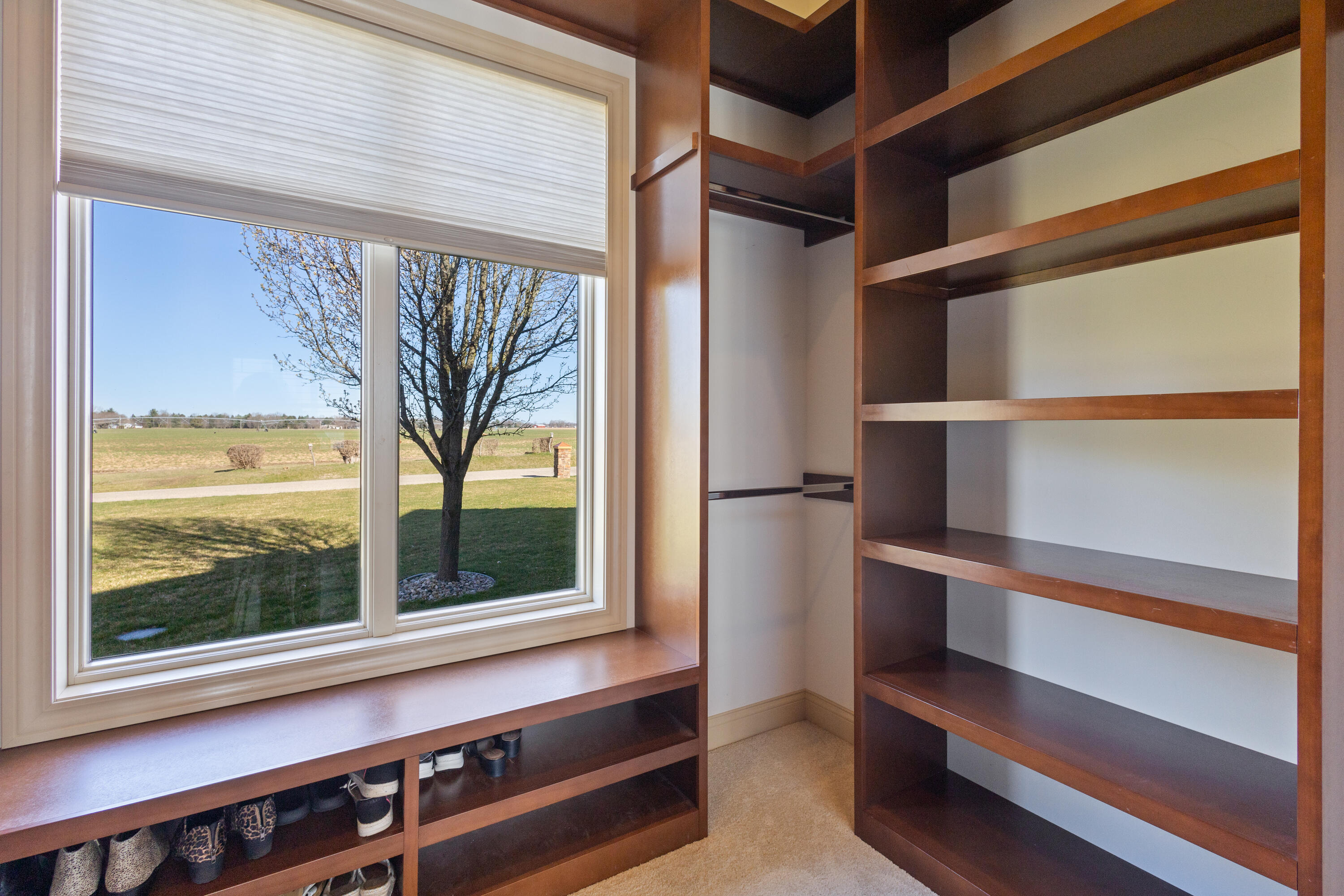 25341 Island View Lane