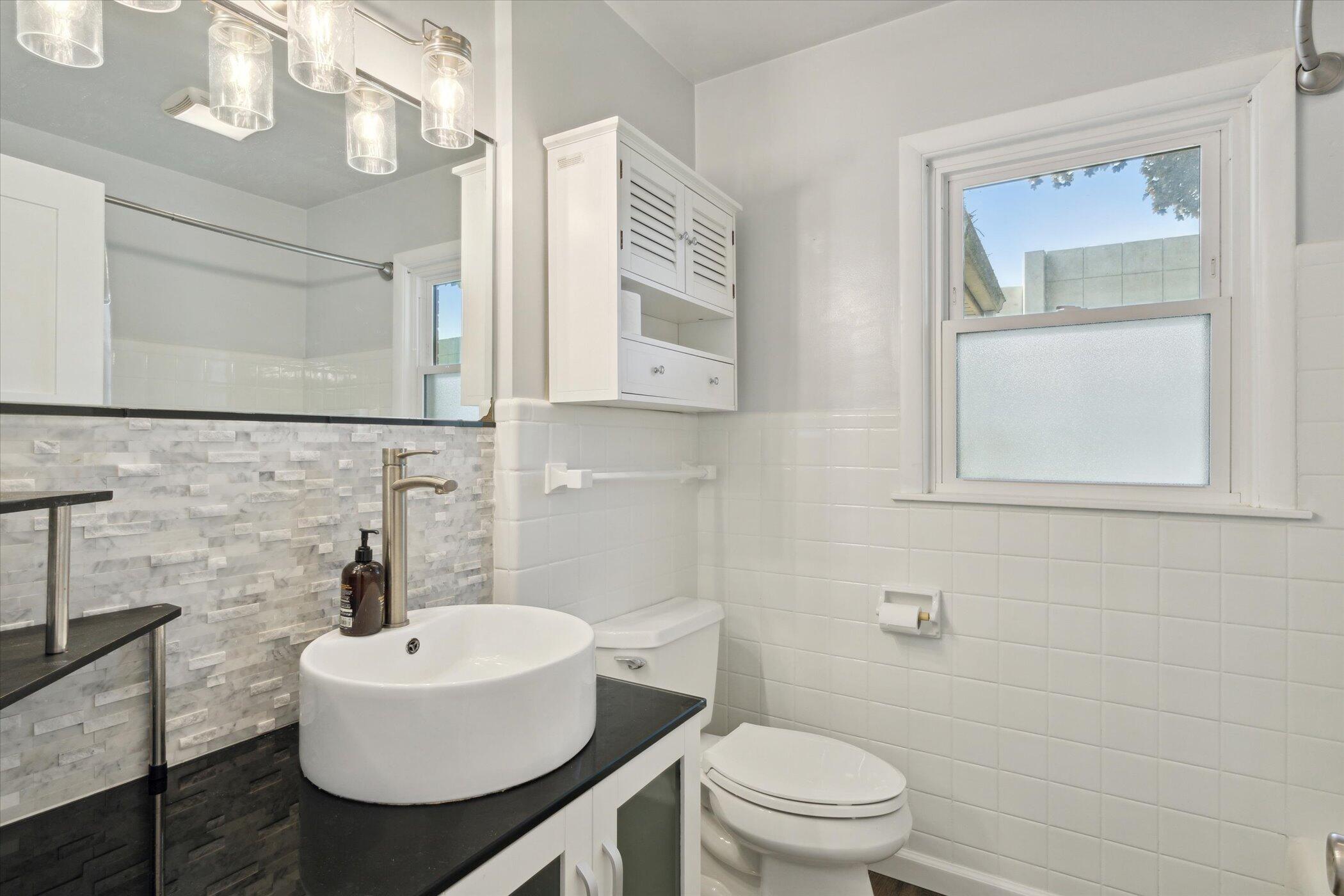 1838 Nottingham Avenue