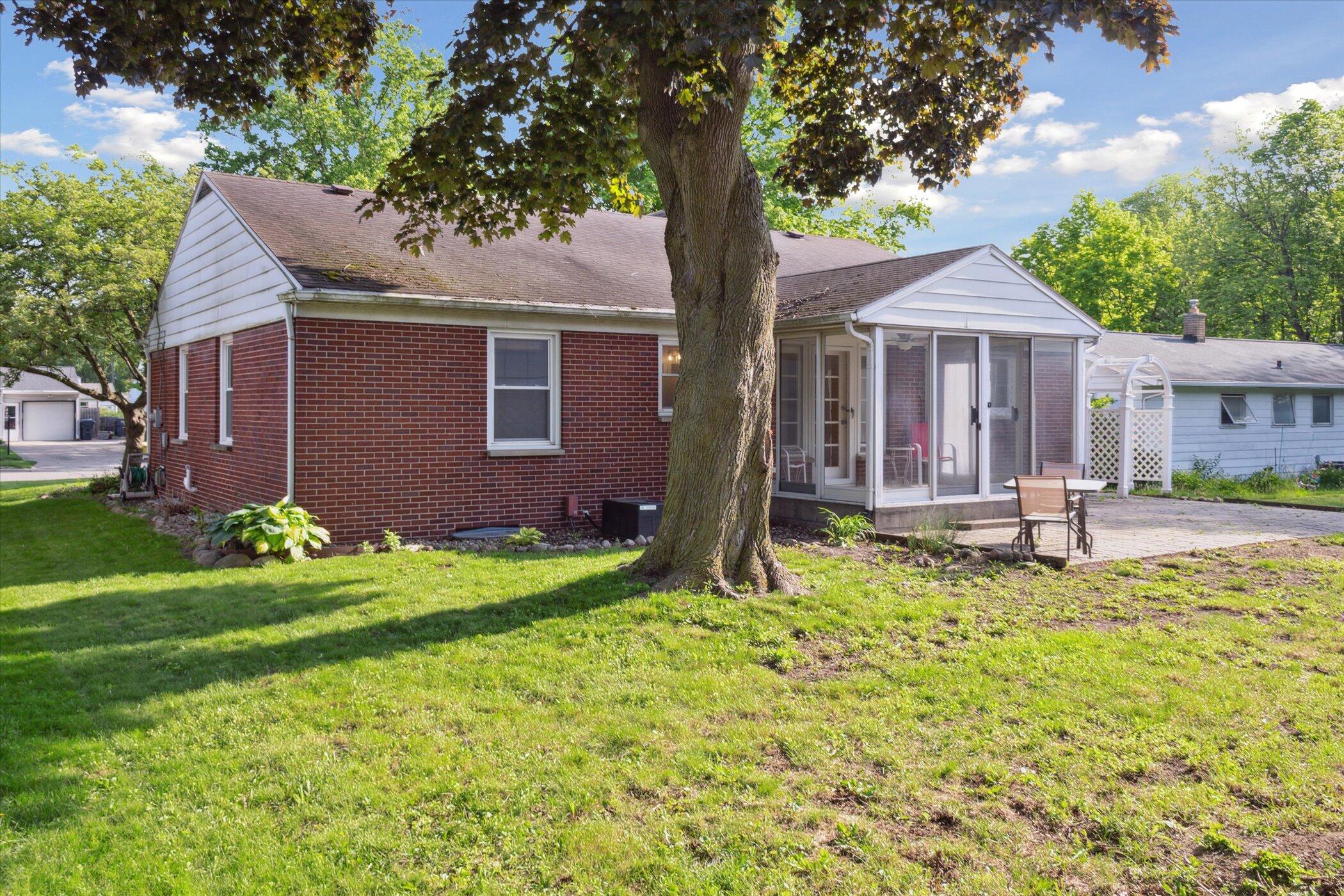 1838 Nottingham Avenue