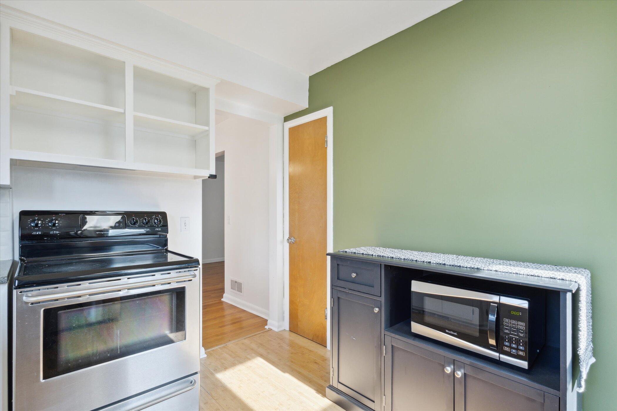 1838 Nottingham Avenue