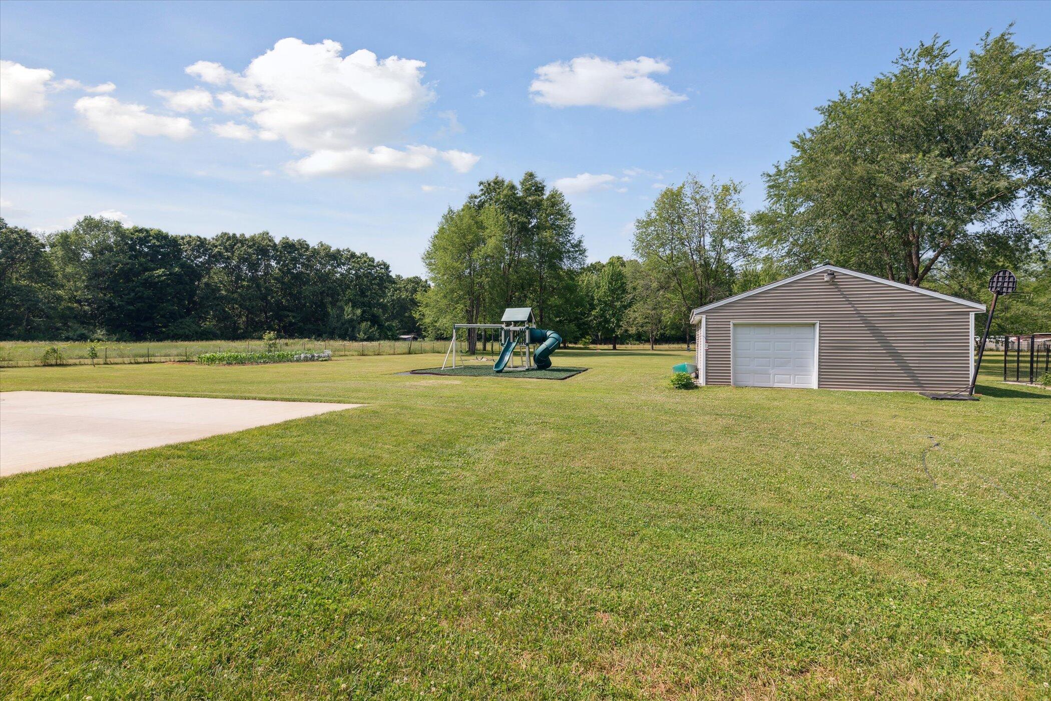 22166 Marcellus Road