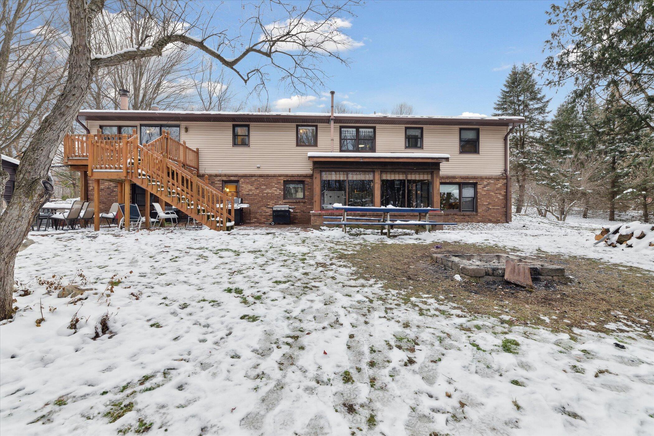 5855 W F Avenue