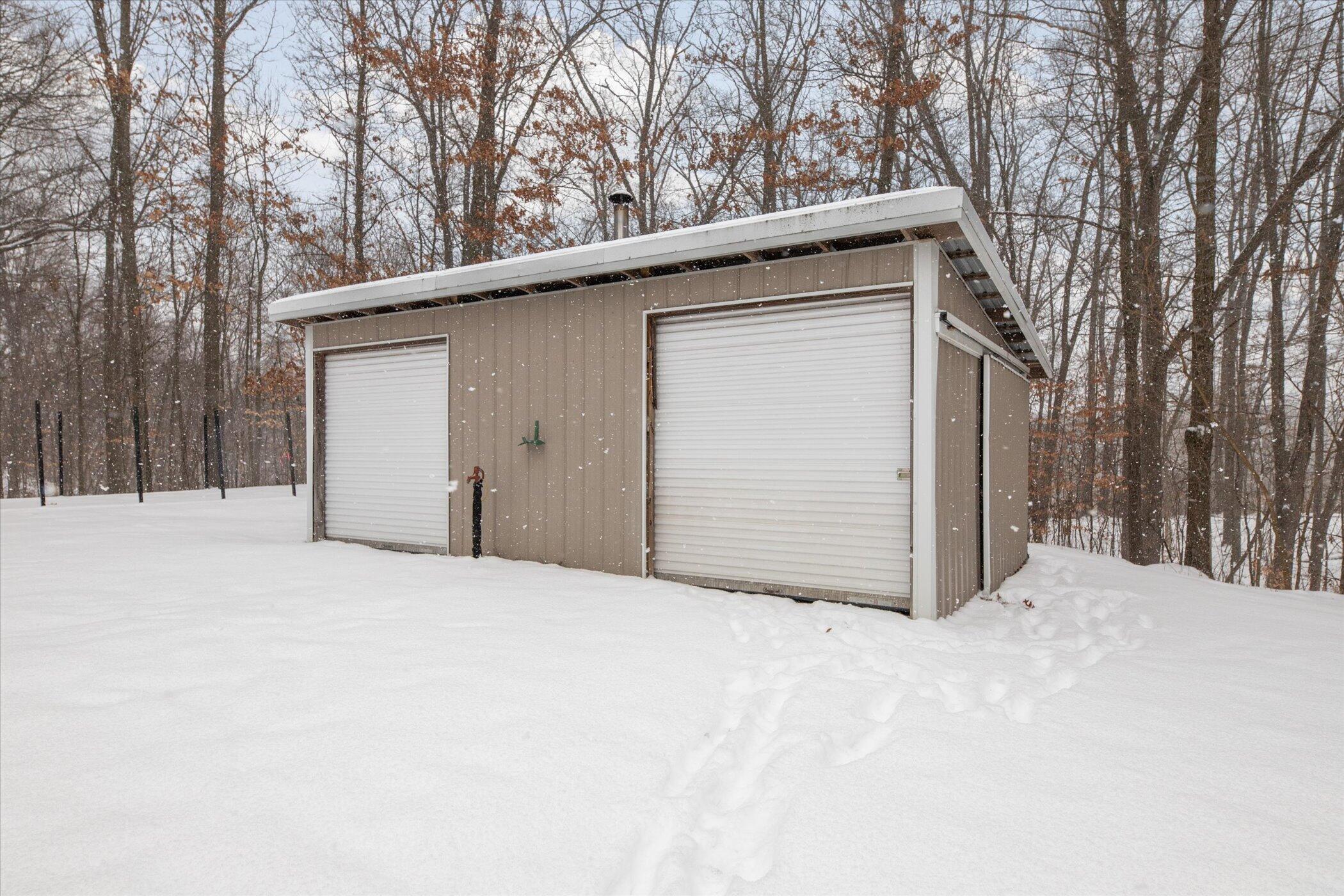 9612 2 1/2 Mile Road