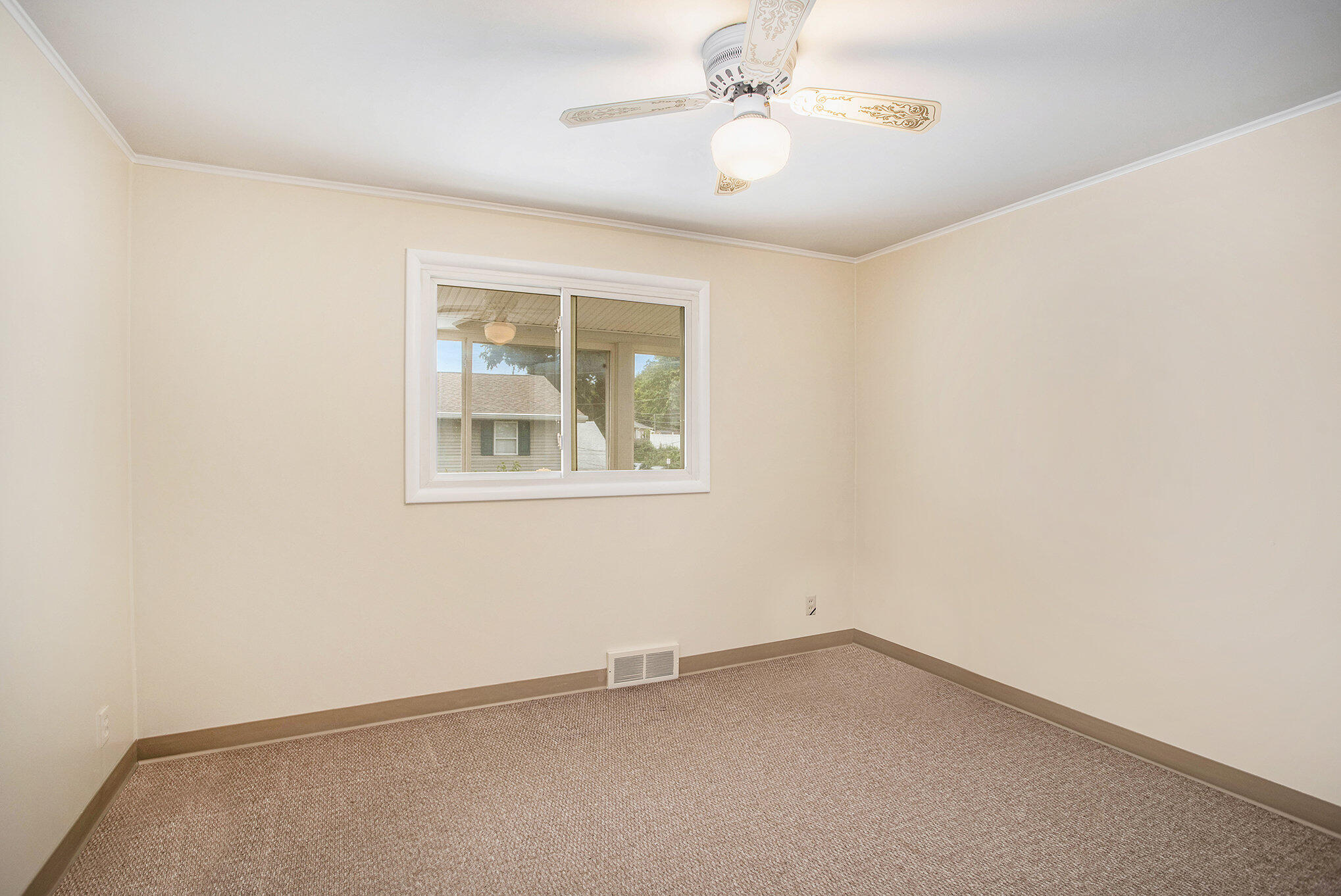 5218 Deep Point Drive