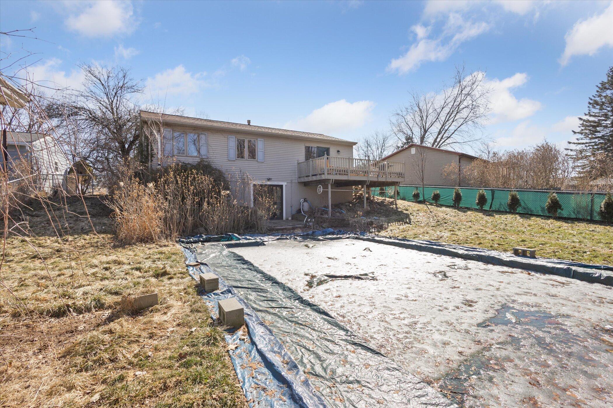 5828 Ellendale Drive
