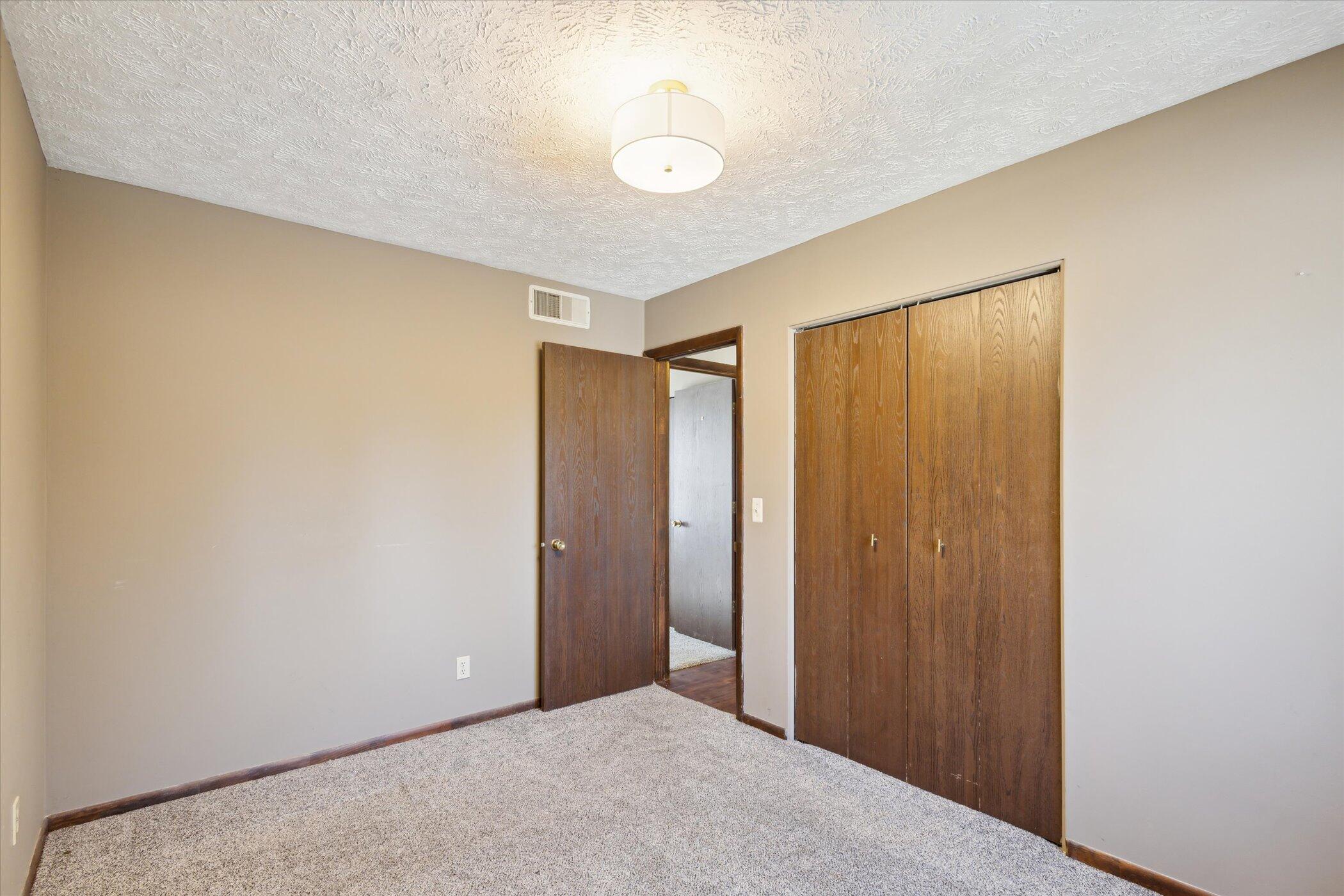 5828 Ellendale Drive