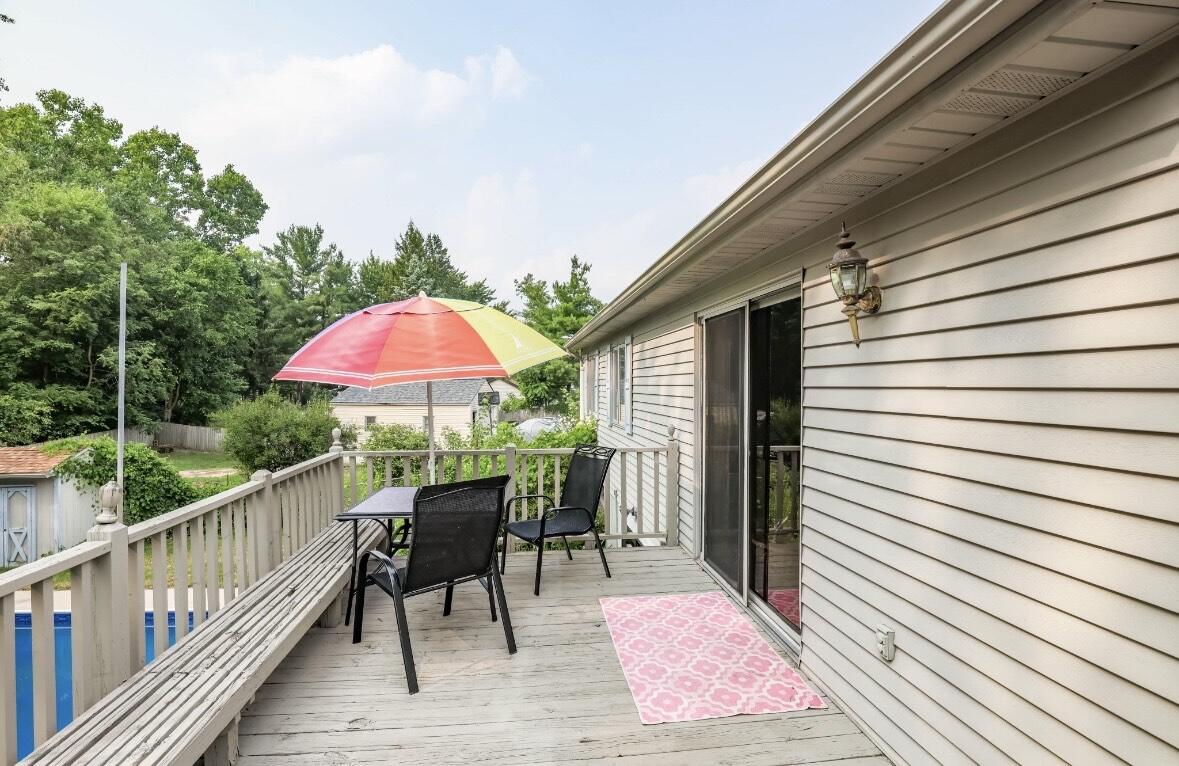 5828 Ellendale Drive