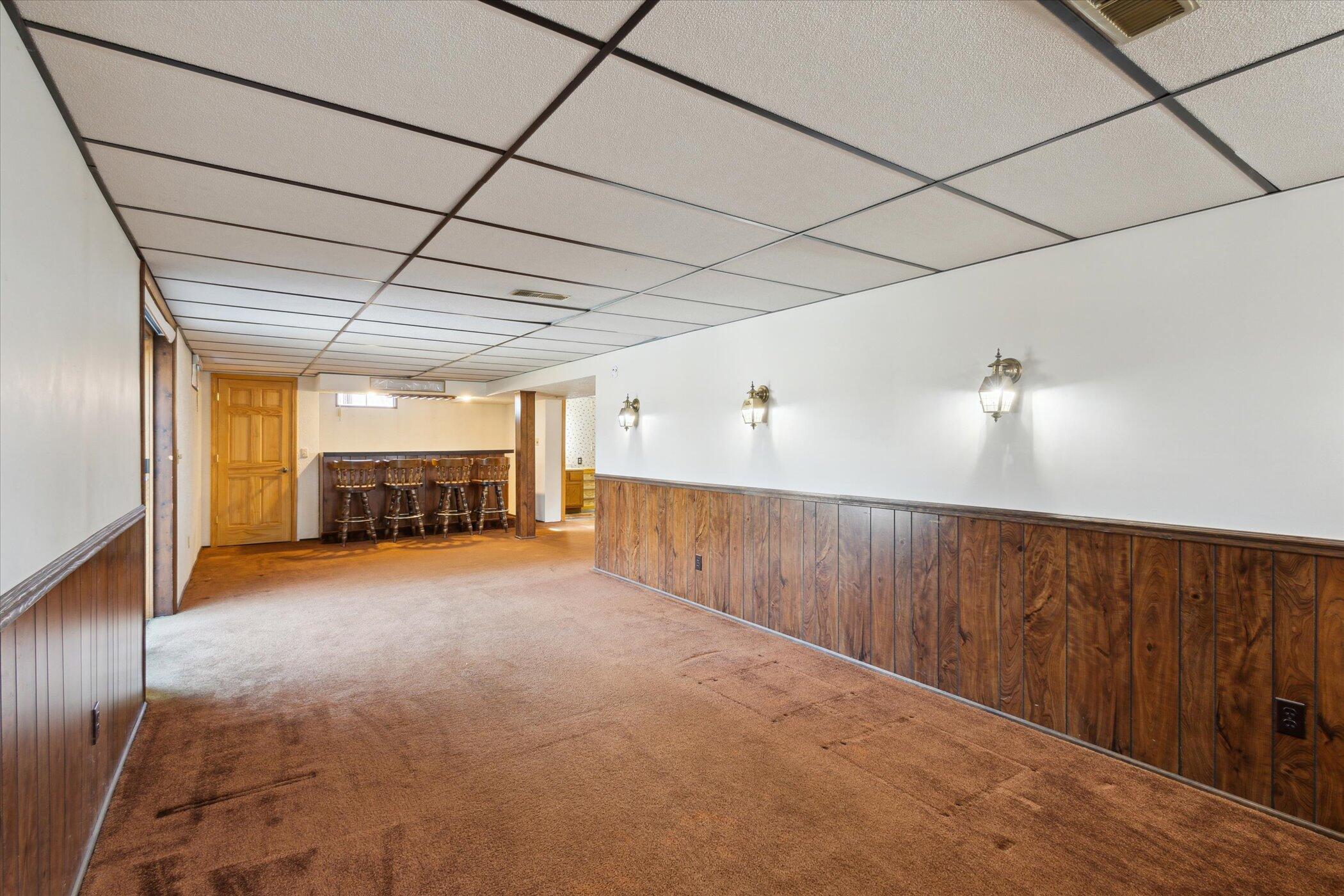 5828 Ellendale Drive