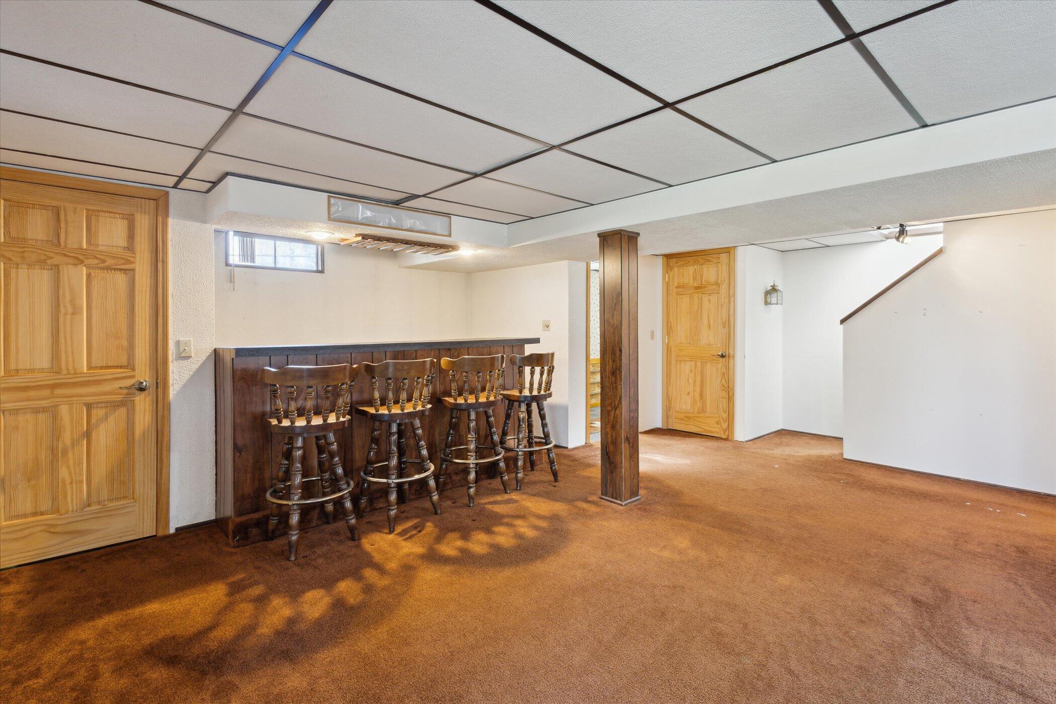 5828 Ellendale Drive