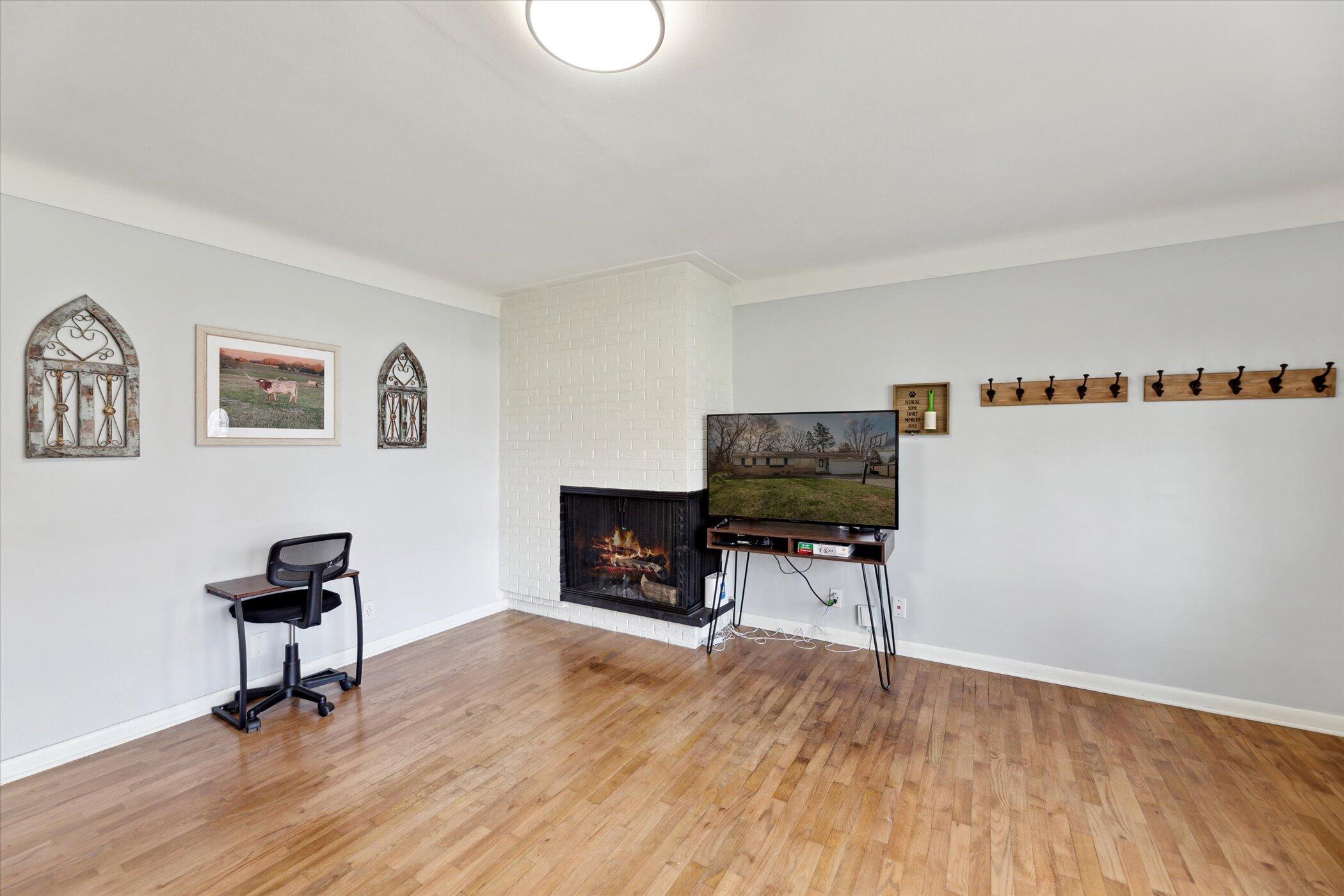 1129 Berkshire Drive