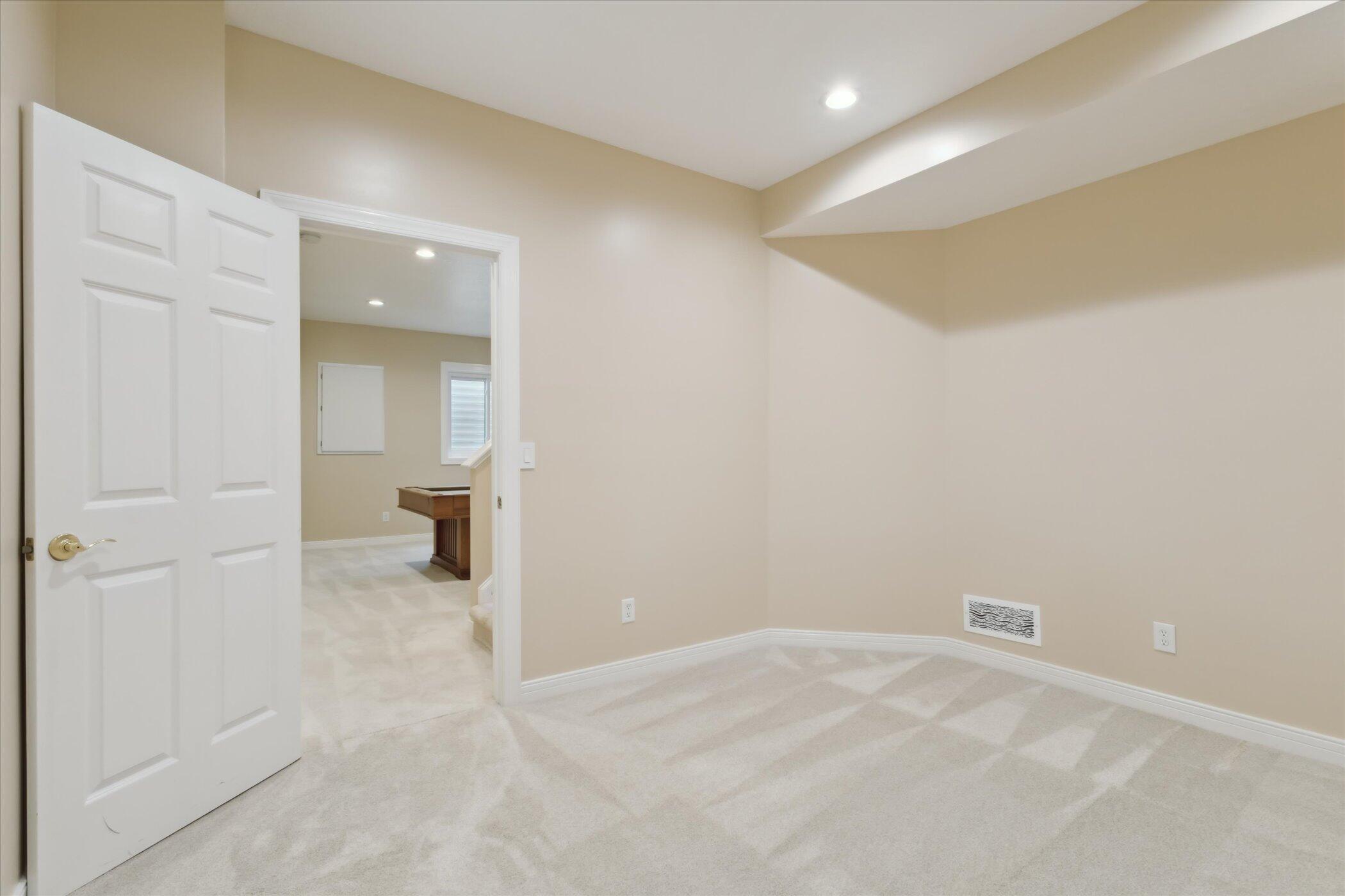 3321 Wickshire Lane