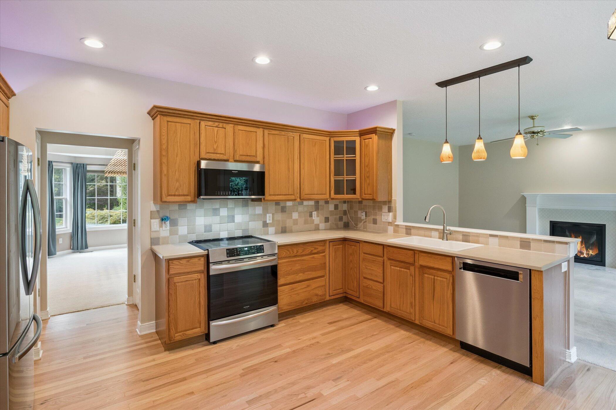 3321 Wickshire Lane