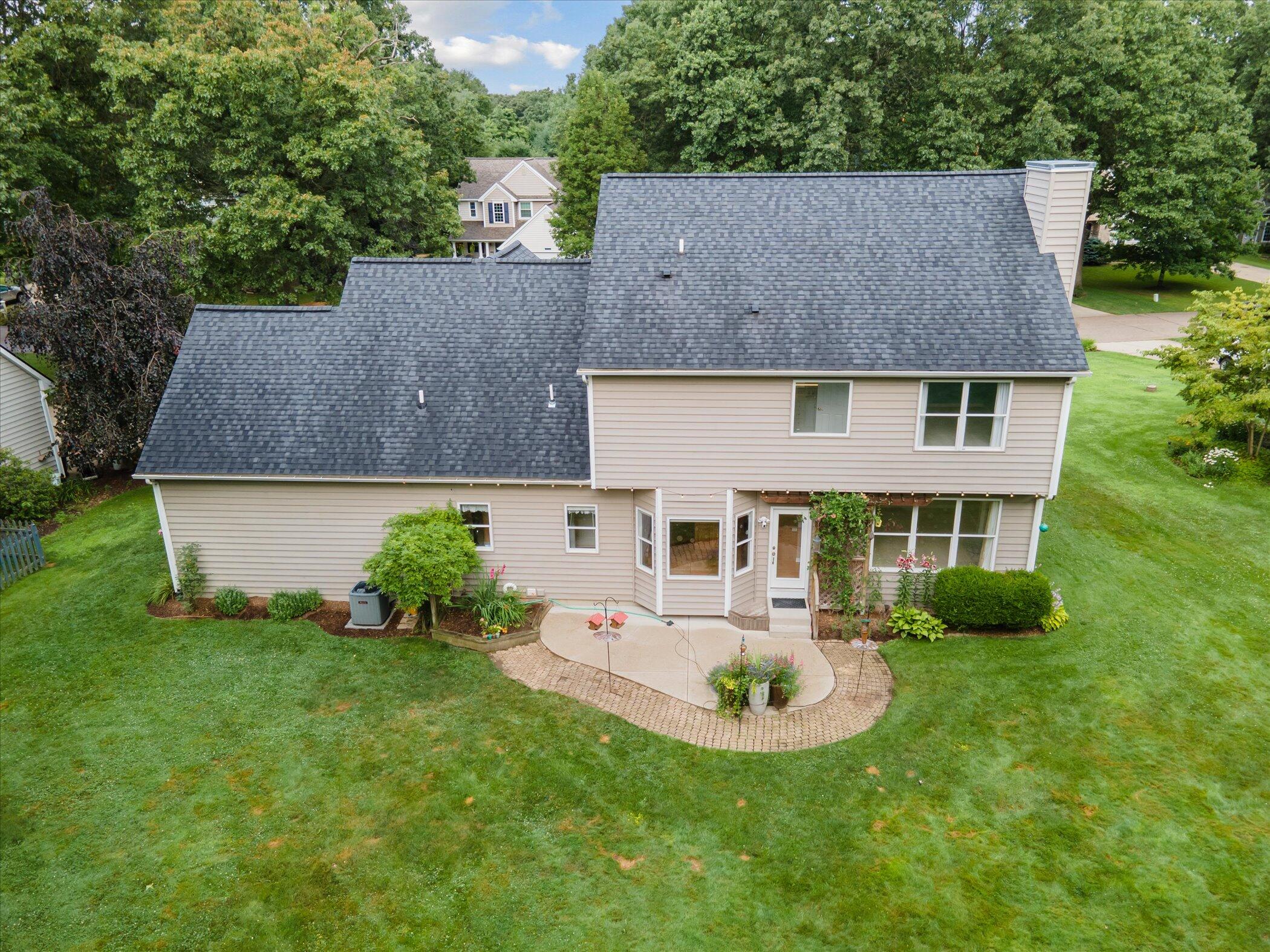 3321 Wickshire Lane