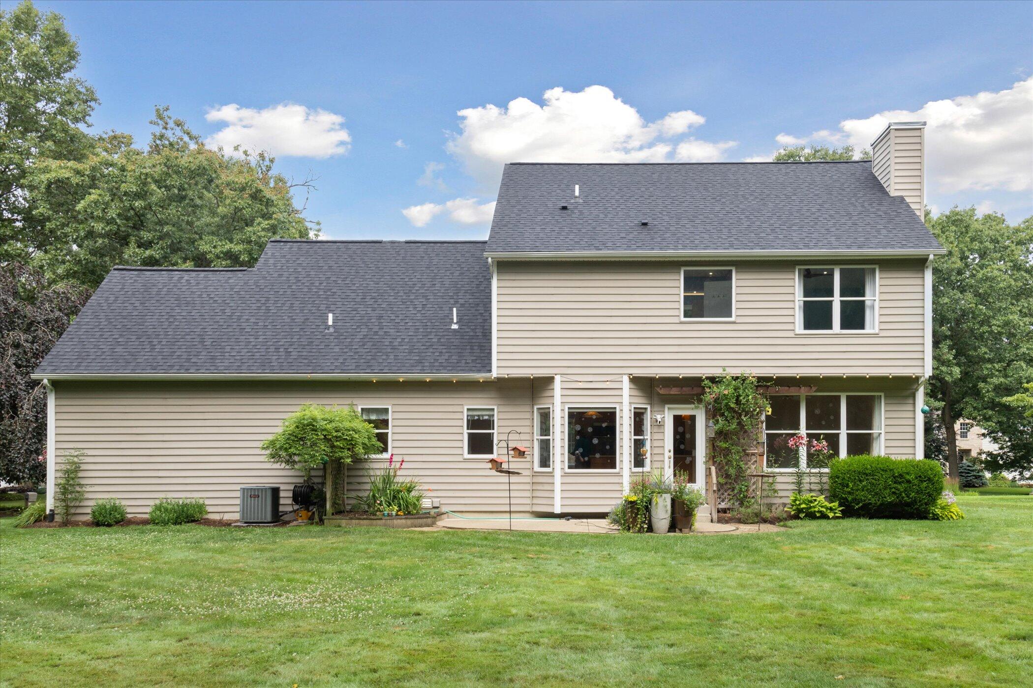 3321 Wickshire Lane