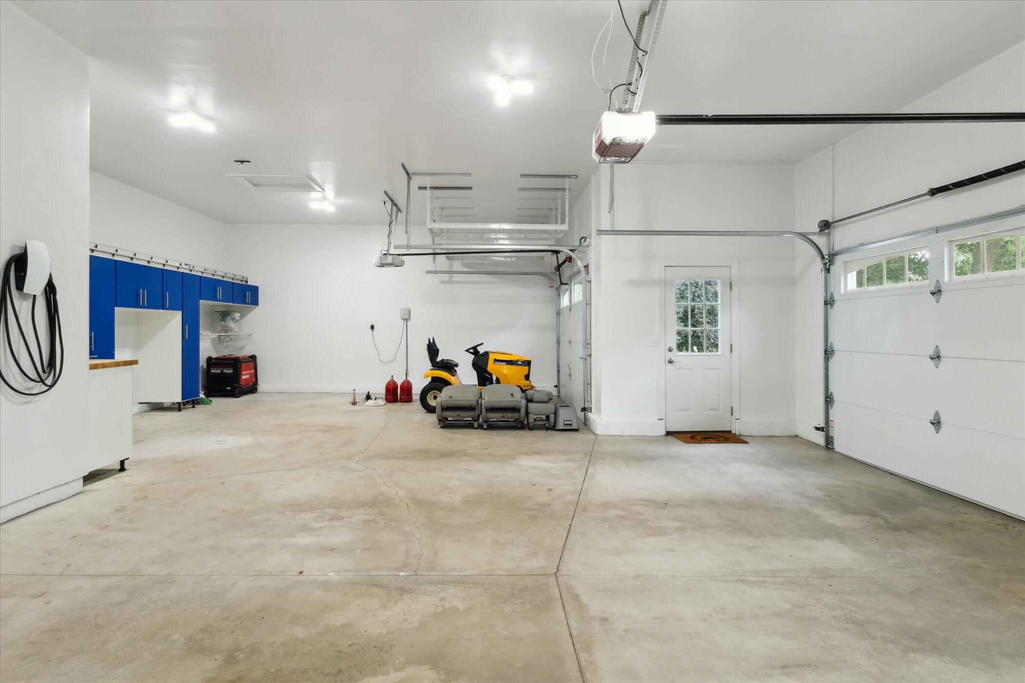 3321 Wickshire Lane