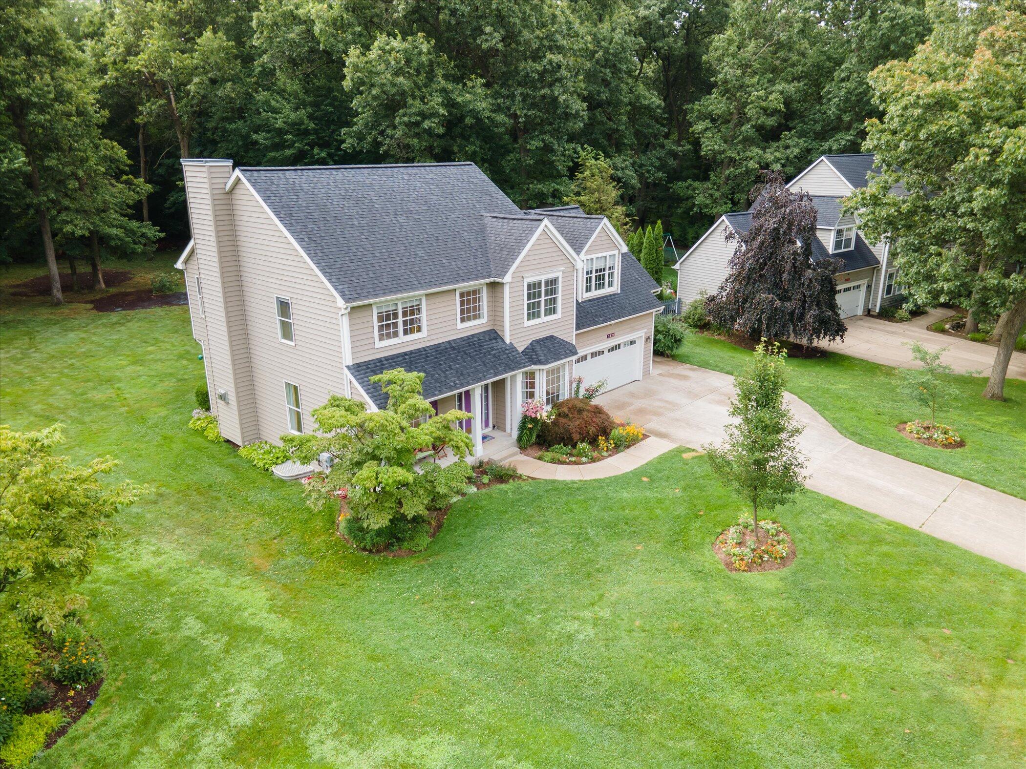 3321 Wickshire Lane