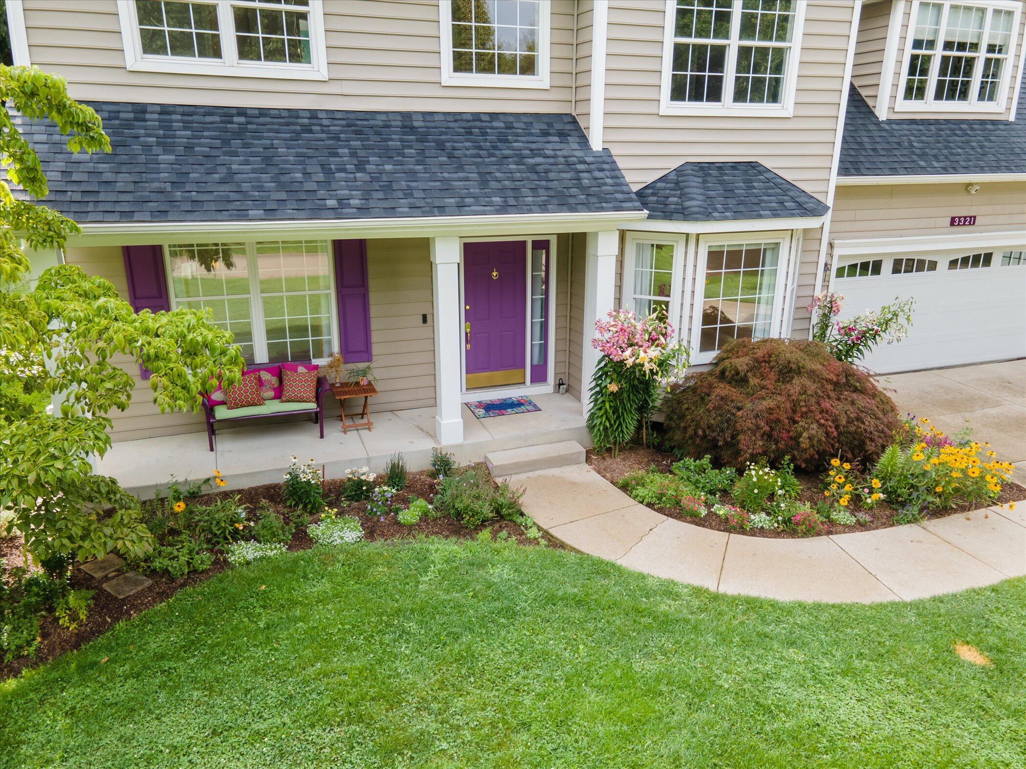 3321 Wickshire Lane