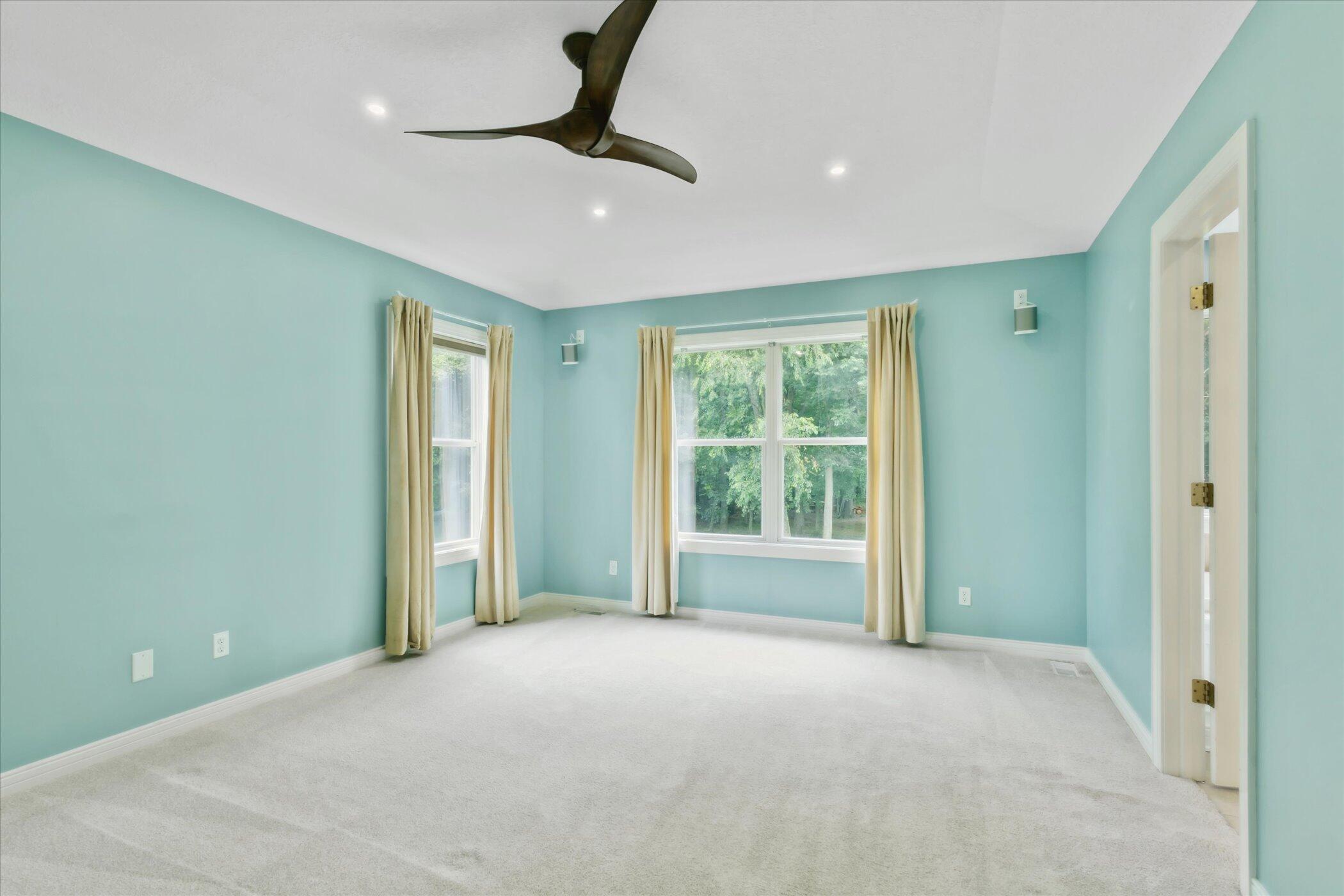 3321 Wickshire Lane