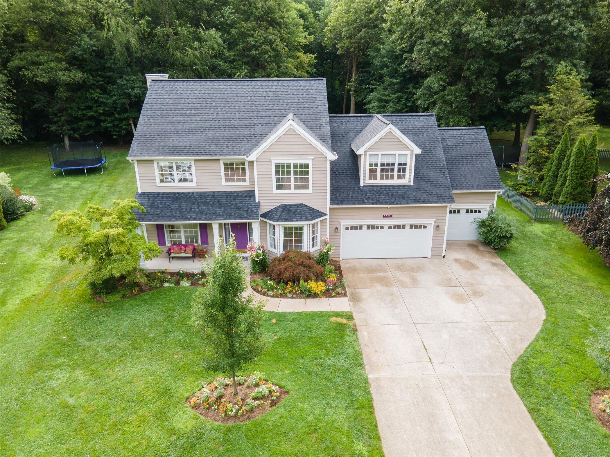 3321 Wickshire Lane