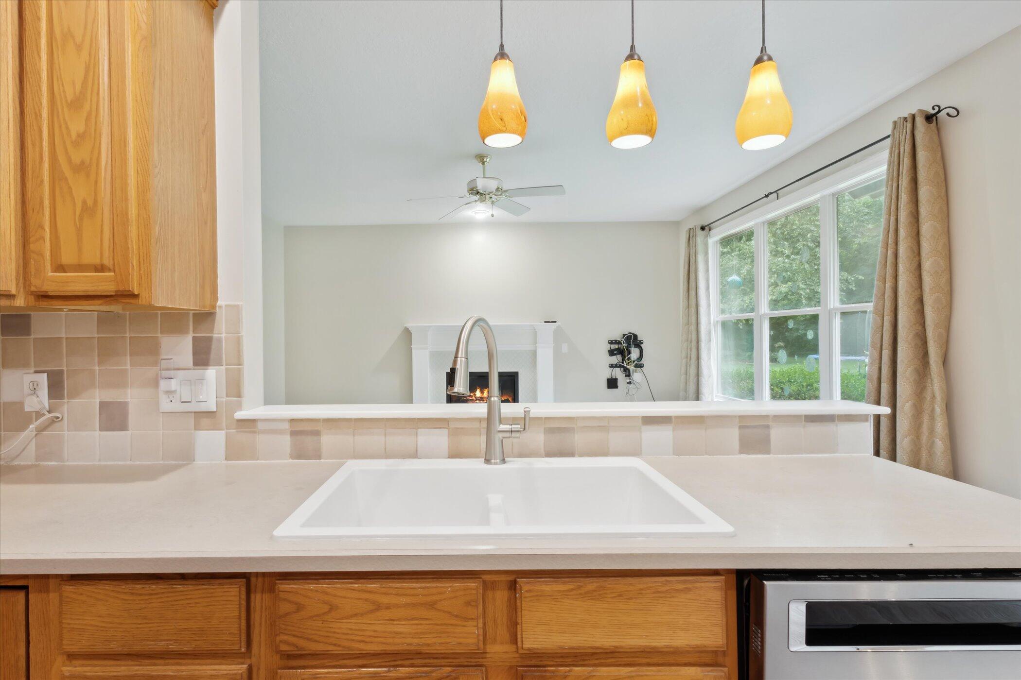3321 Wickshire Lane