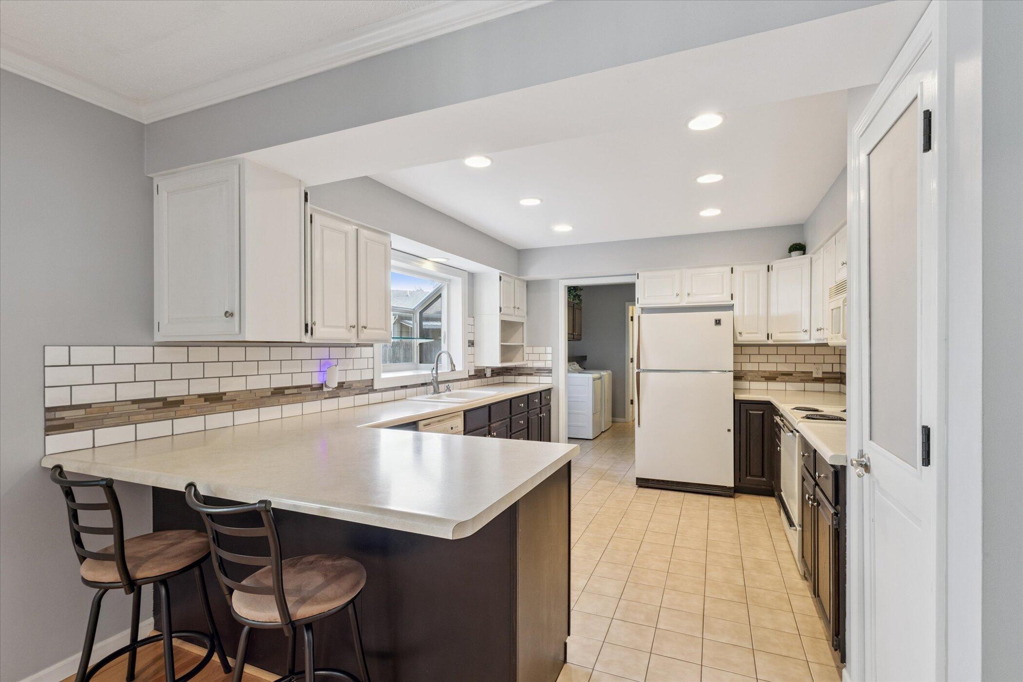 6170 Baywood Drive